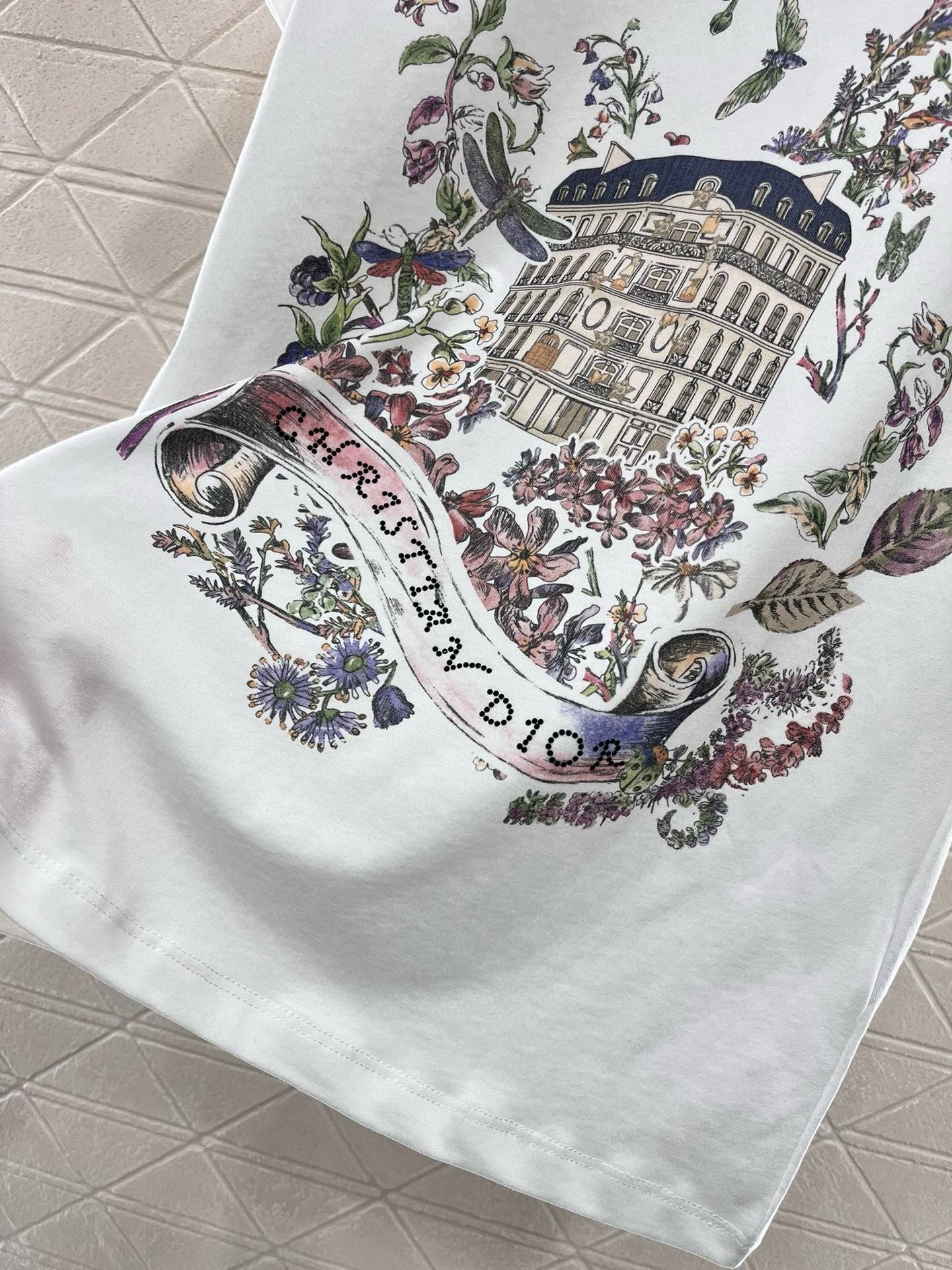D*Round neck printed forest style ๐๐๐