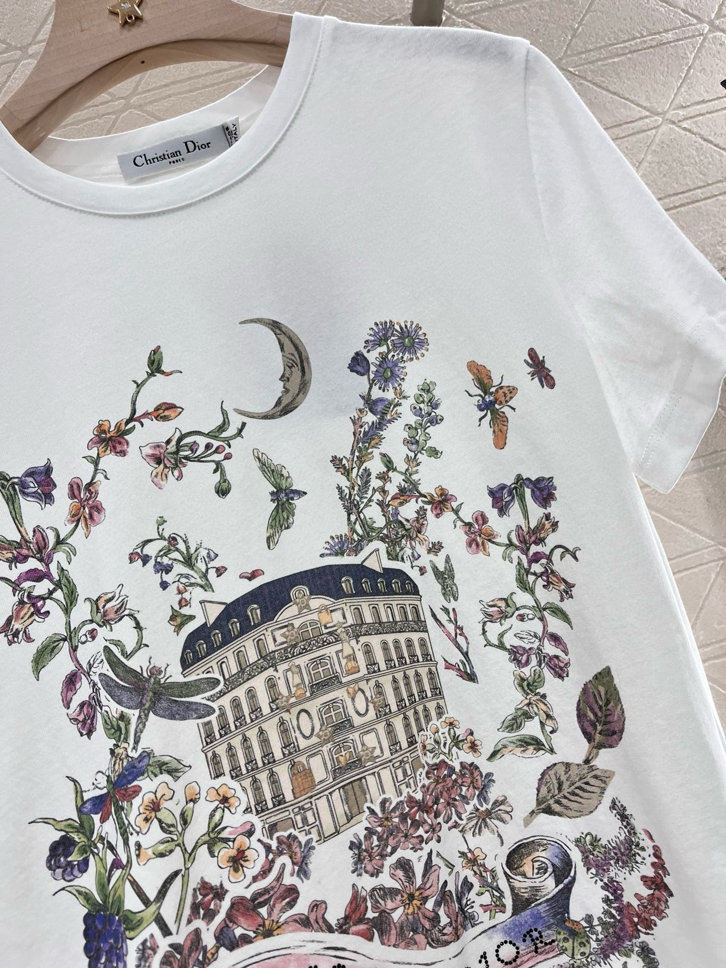 D*Round neck printed forest style ๐๐๐