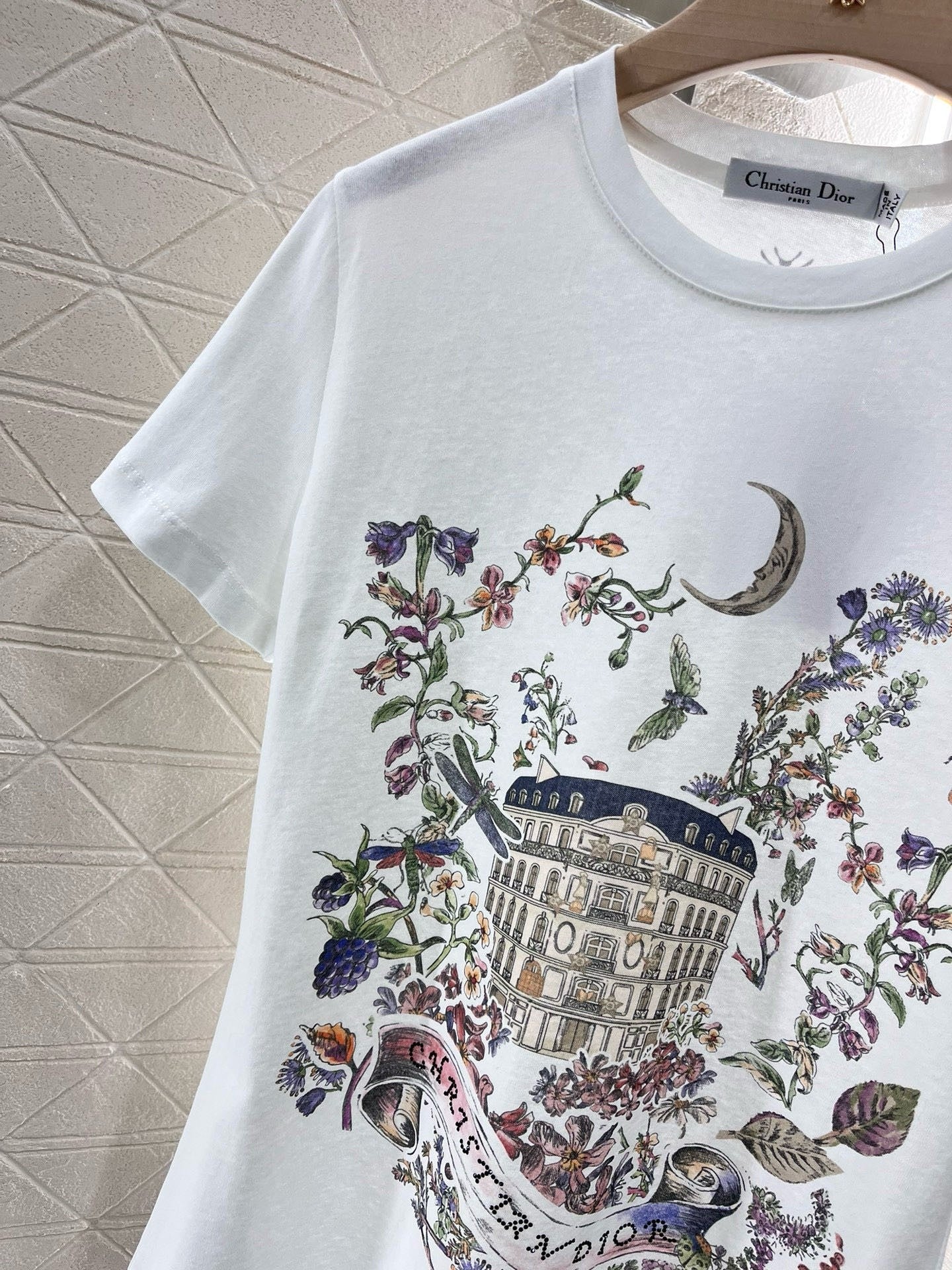 D*Round neck printed forest style ๐๐๐