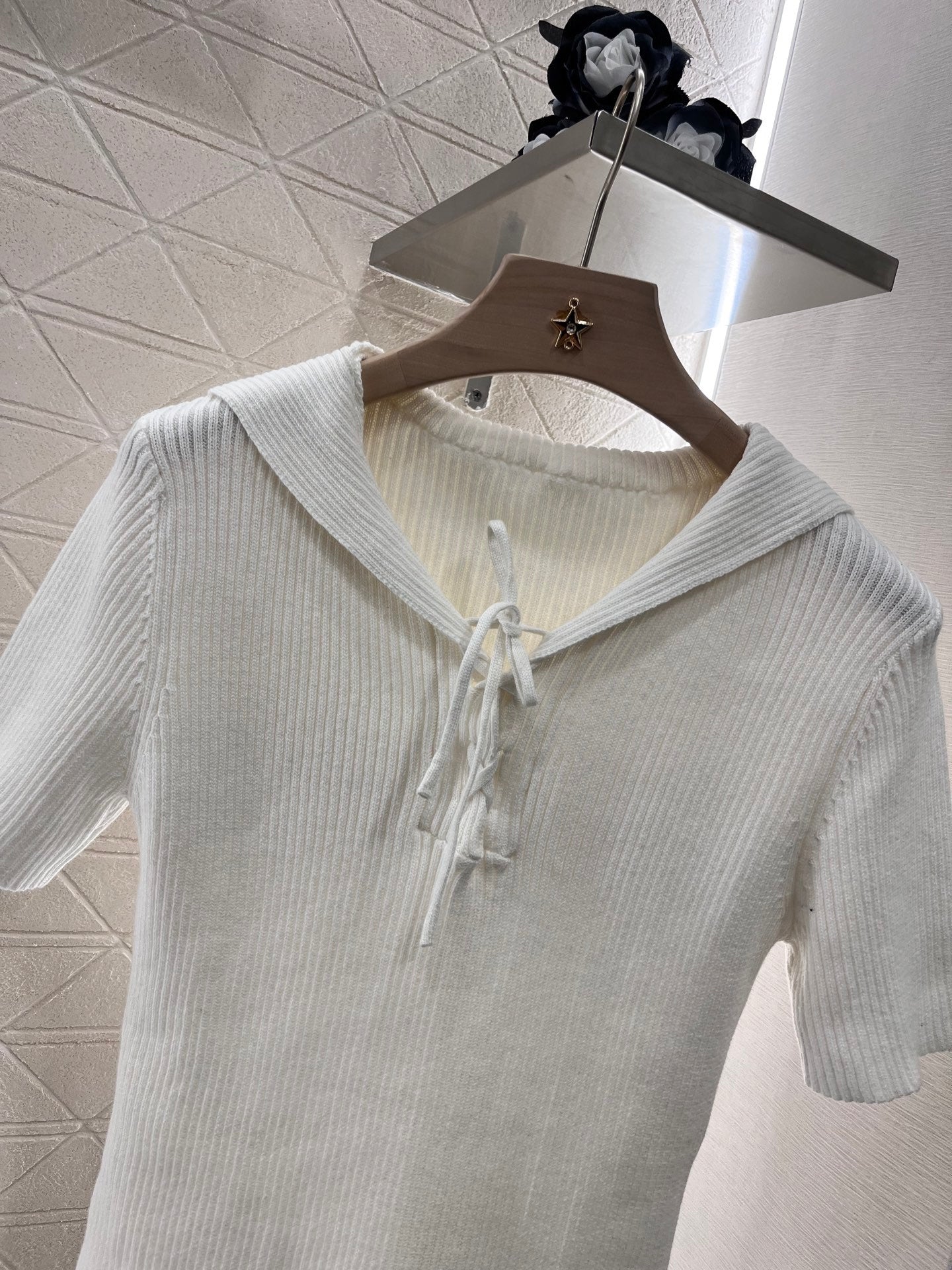 D*New Style Knitted Short Sleeve Top