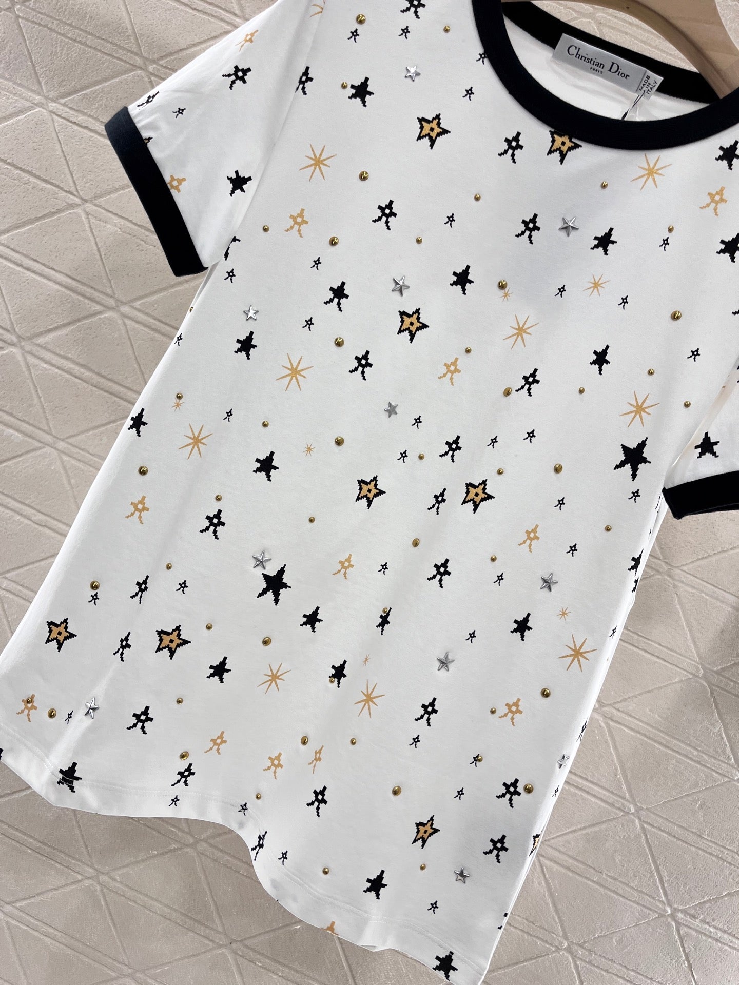 D* New Style Simple Fashion T-shirt