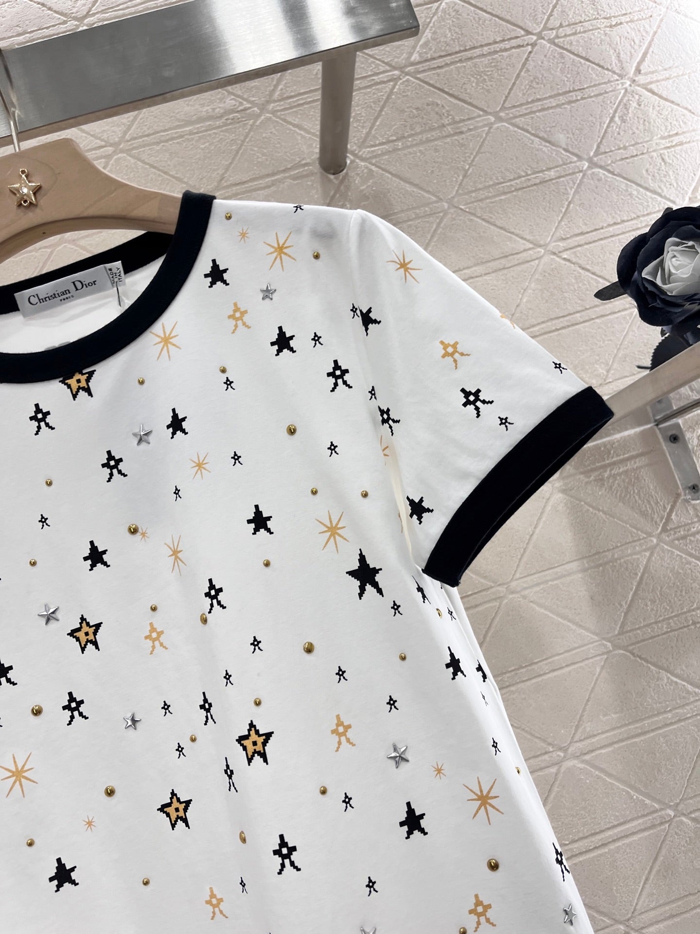 D* New Style Simple Fashion T-shirt