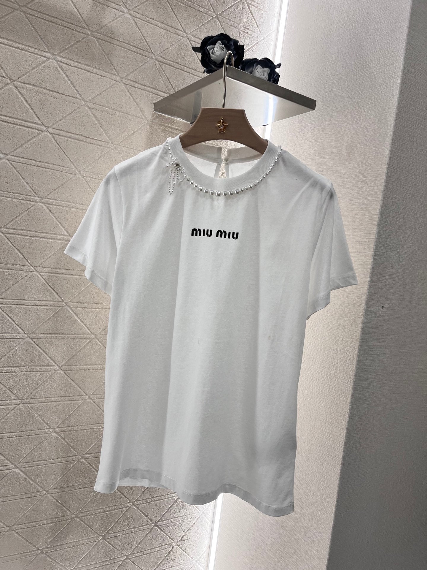 MI*MI*25 new pearl round neck simple fashion T-shirt