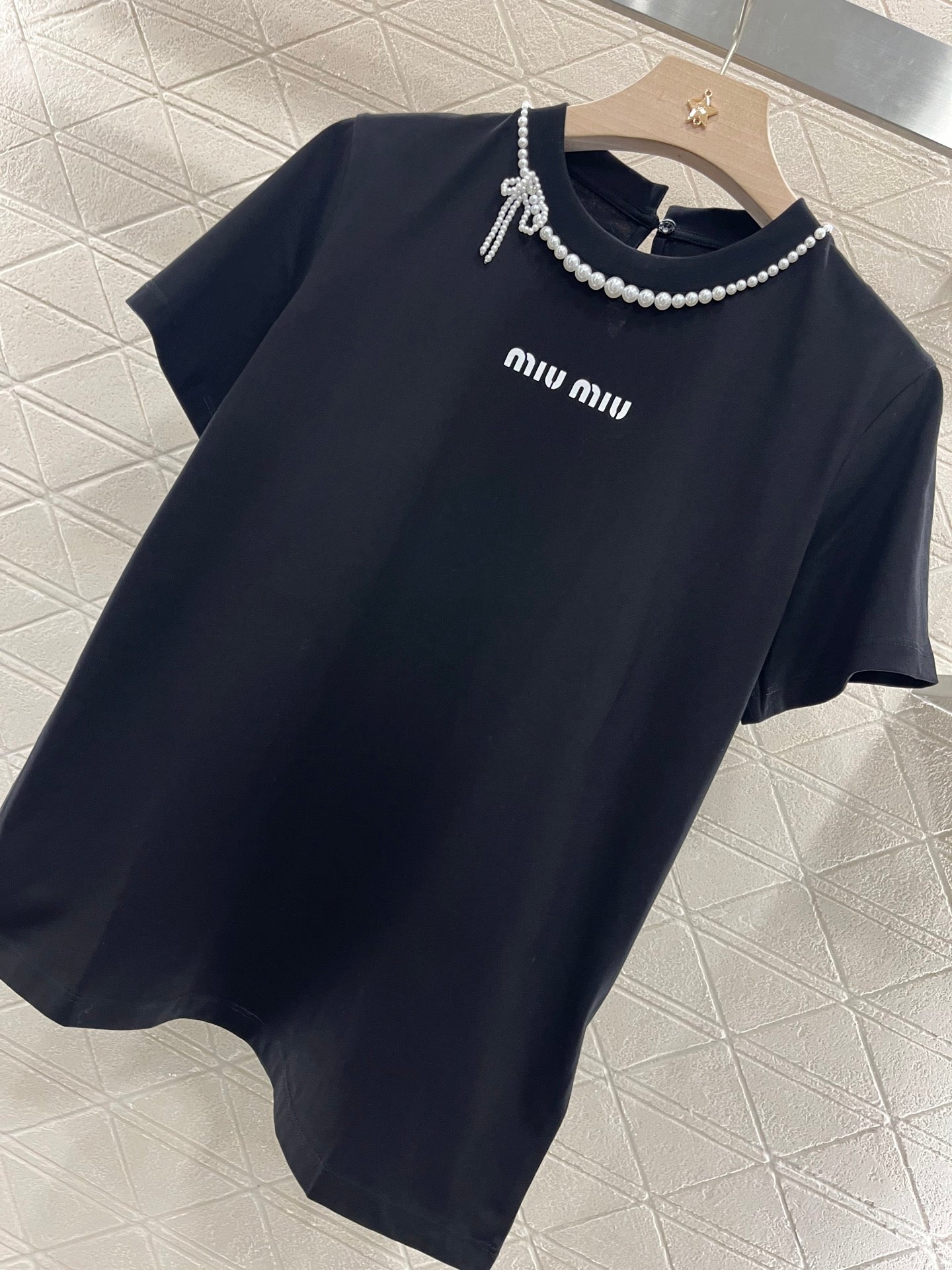 MI*MI*25 new pearl round neck simple fashion T-shirt