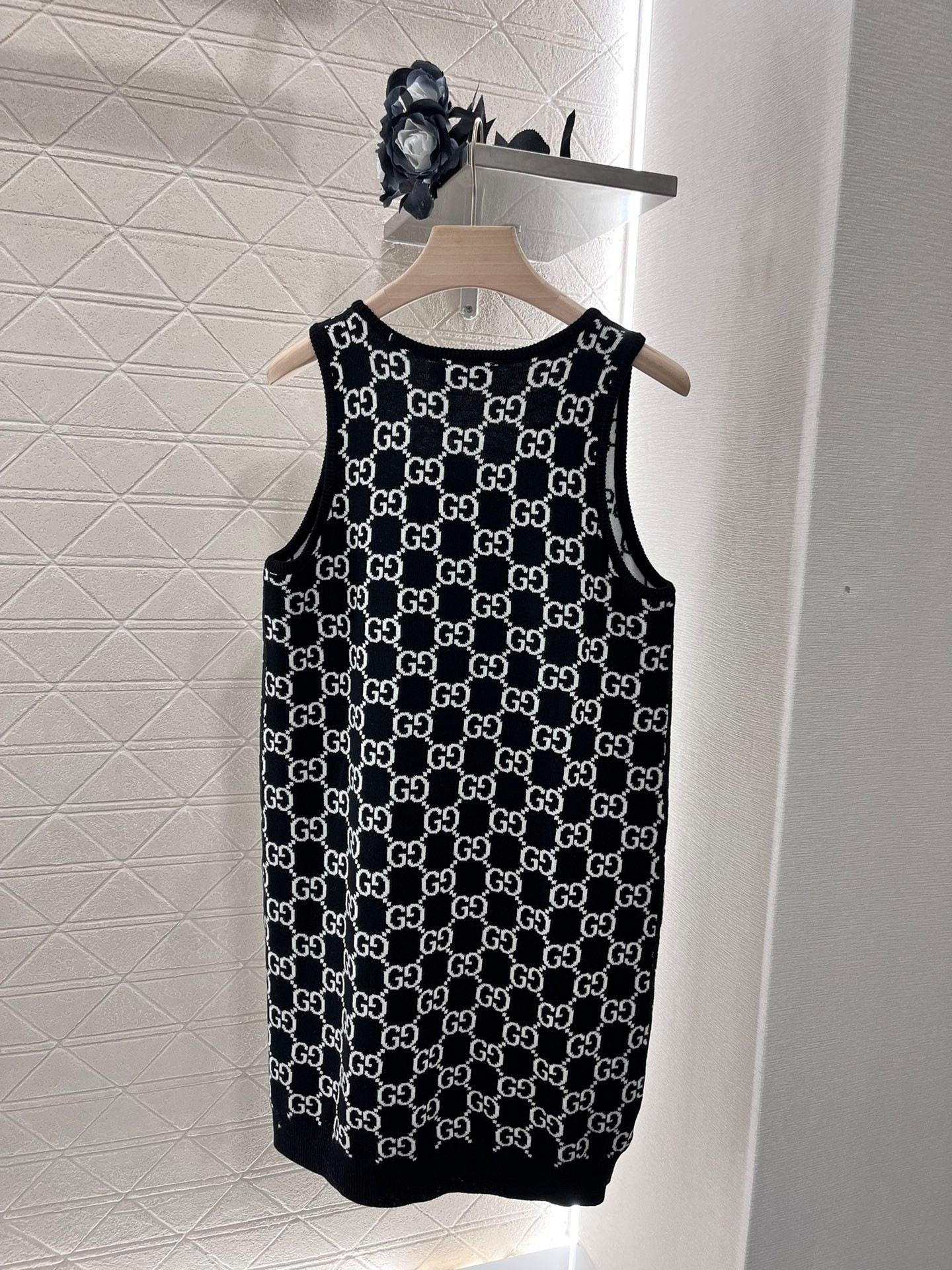 new style sleeveless vest dress