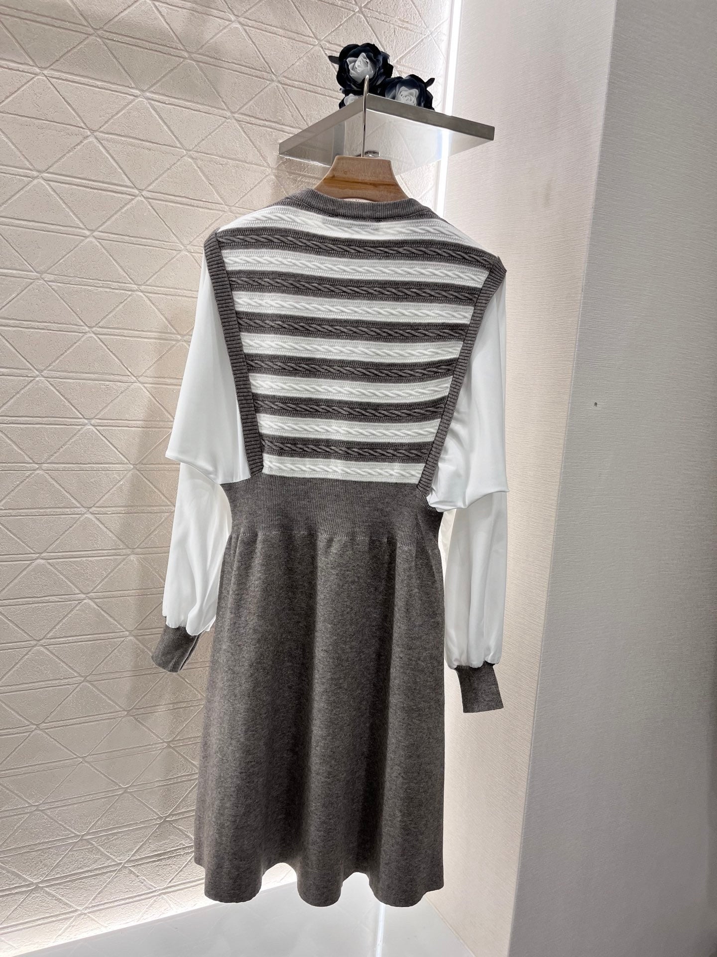 D*New Arrival Knitted Long Sleeve Dress