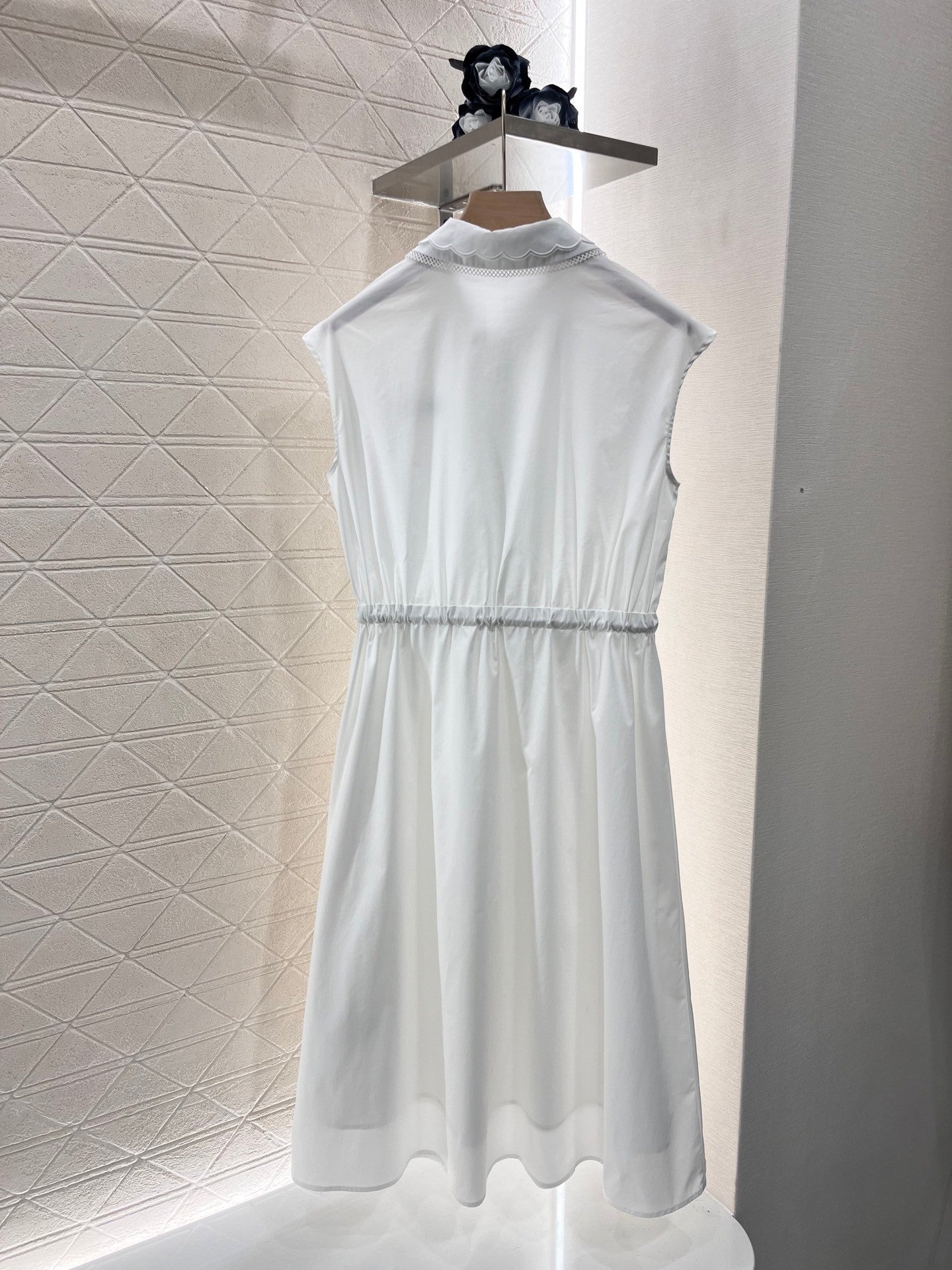 MI*MI* new fashion lace collar vest dress