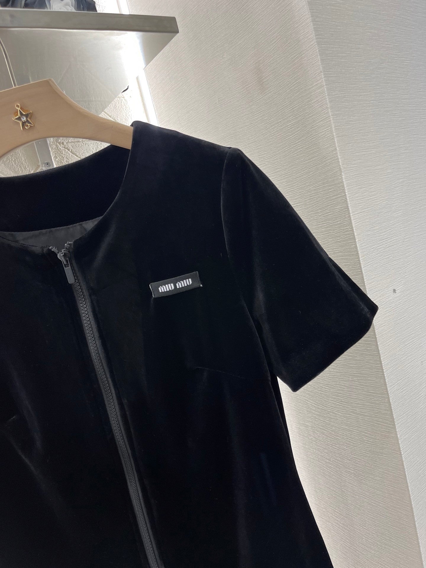 MI*MI* new fashion velvet material soft and comfortable dress