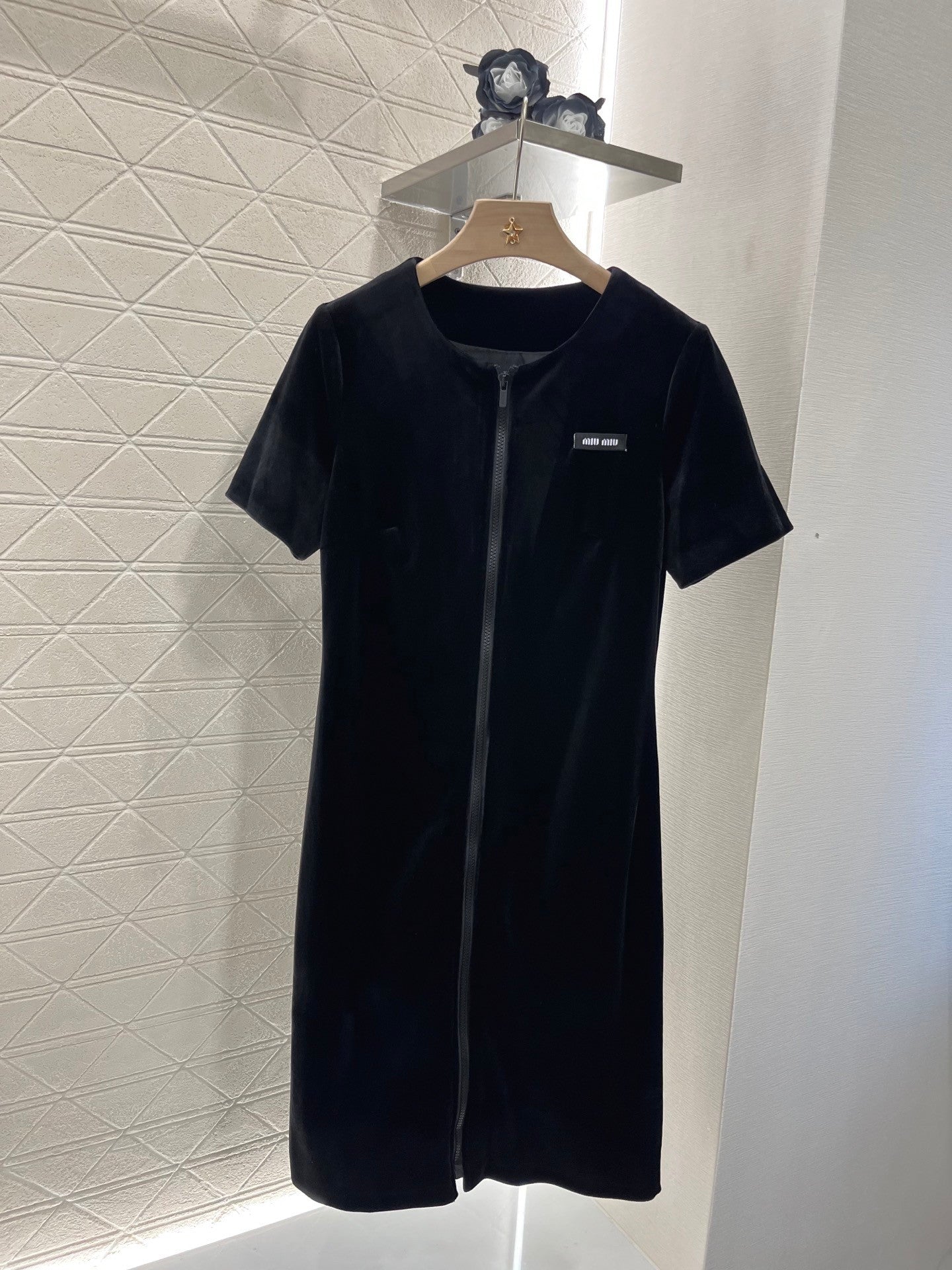MI*MI* new fashion velvet material soft and comfortable dress