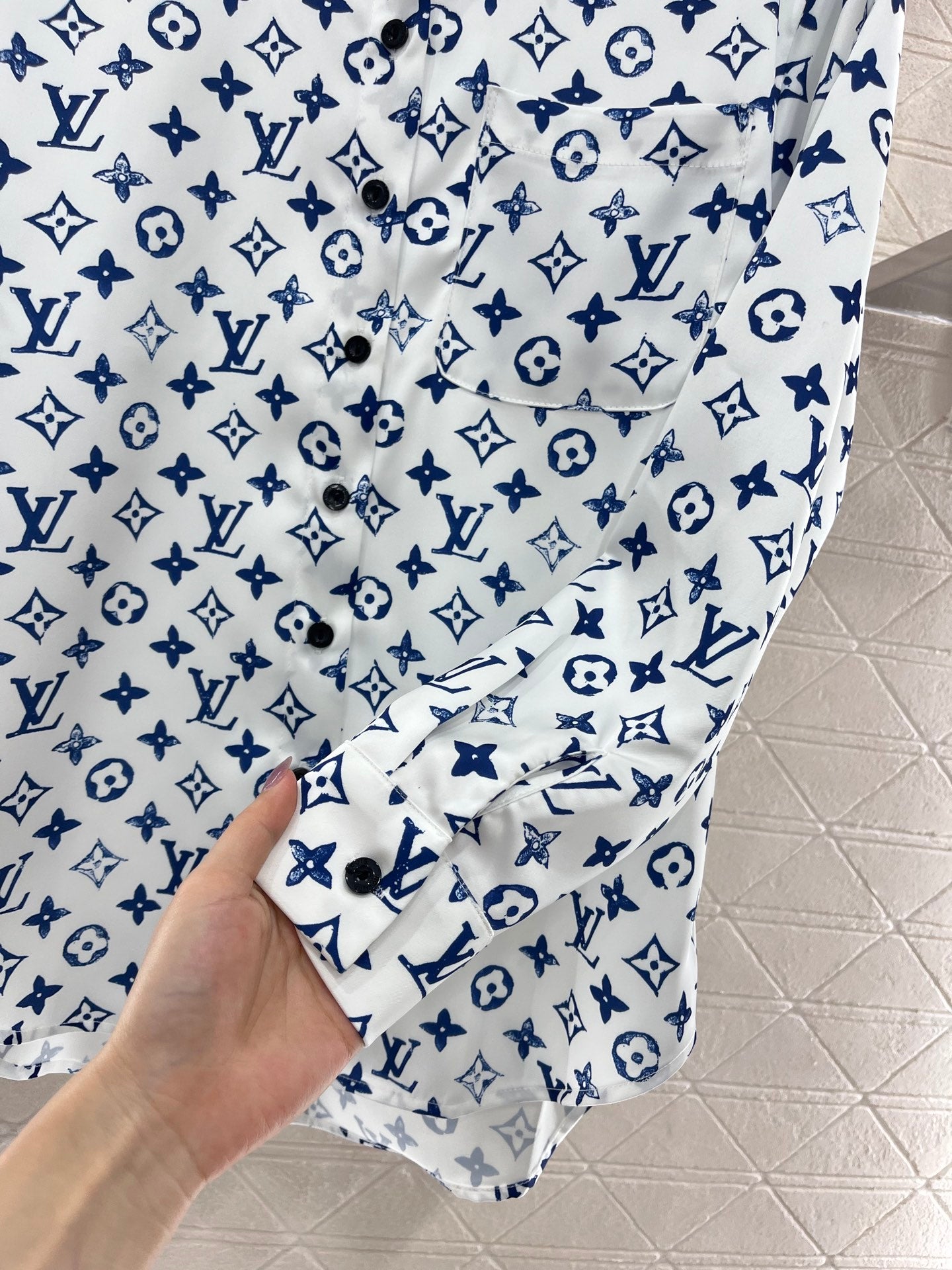 L* New Lapel Printed Shirt Twill Silk Material