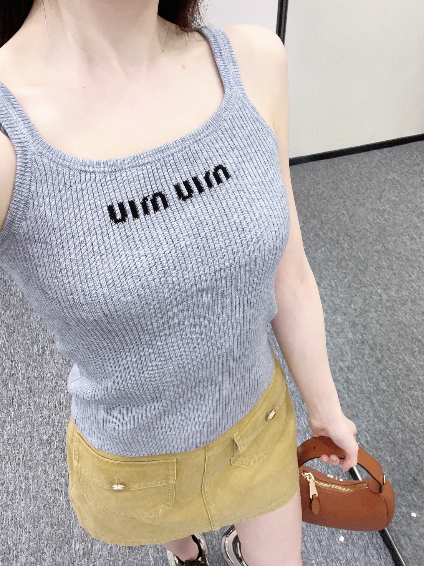 MI*MI*New Style Camisole Knitted Vest Wool Material