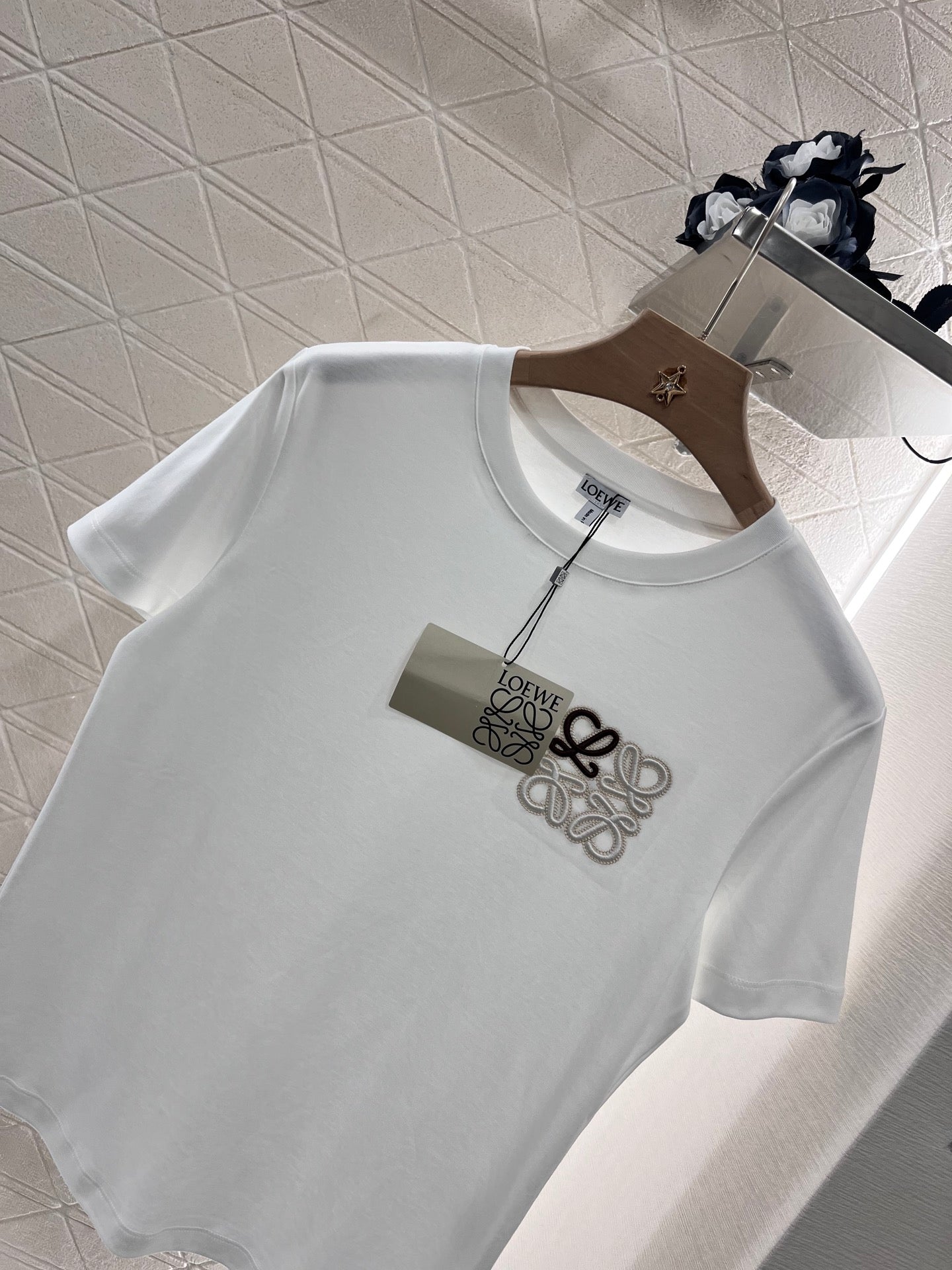 New Embroidered T-shirt Cotton