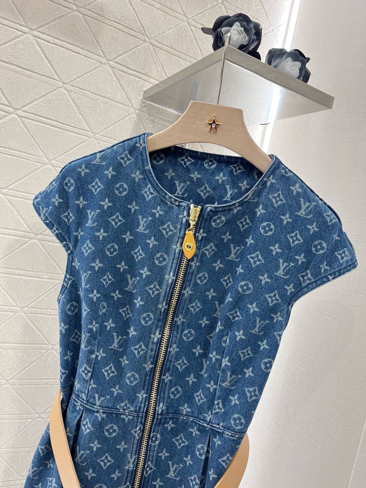 Li*2025ss new sleeveless belt denim skirt
