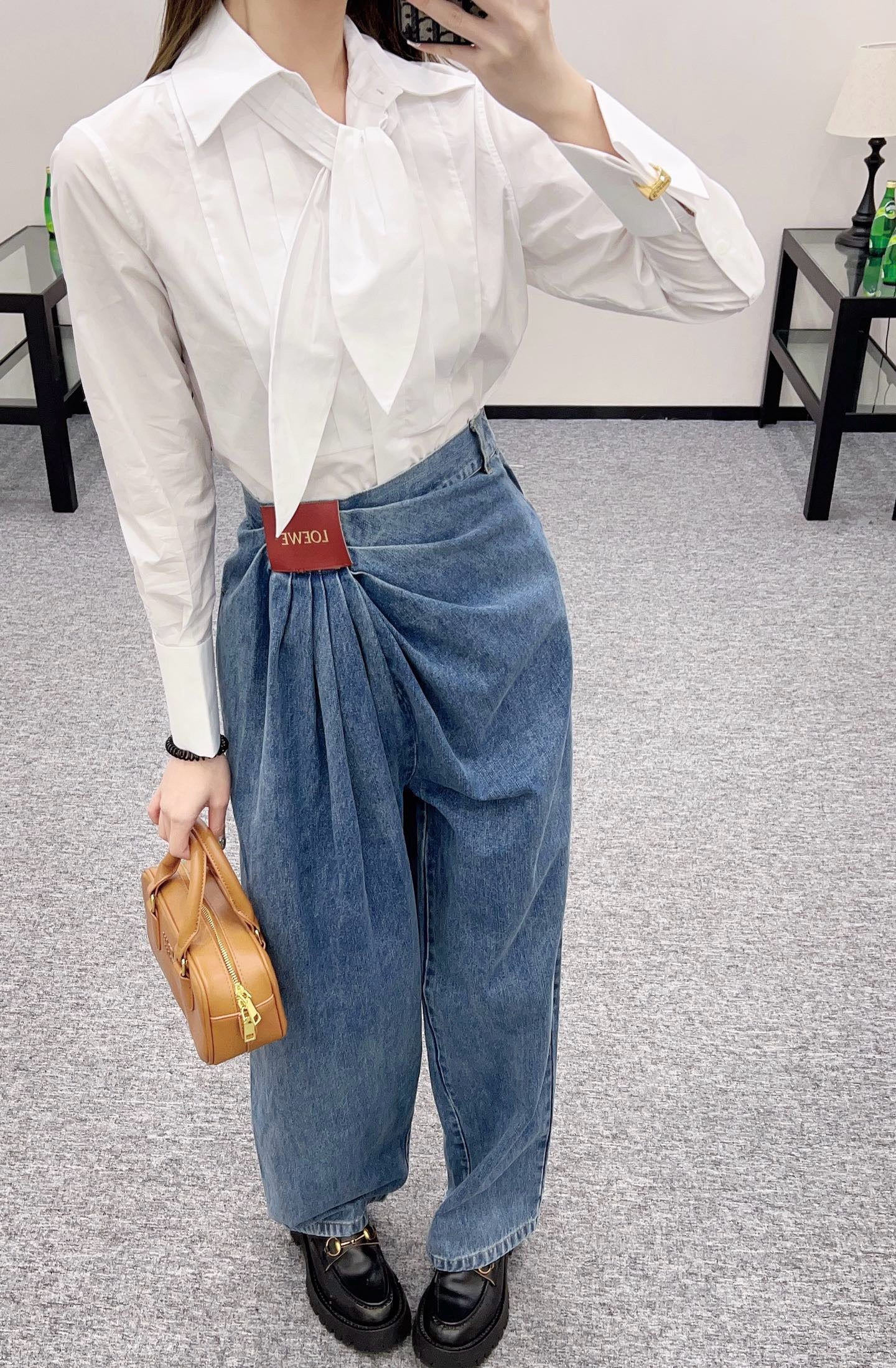 New Arrival Leather Label Stylish Denim Pants