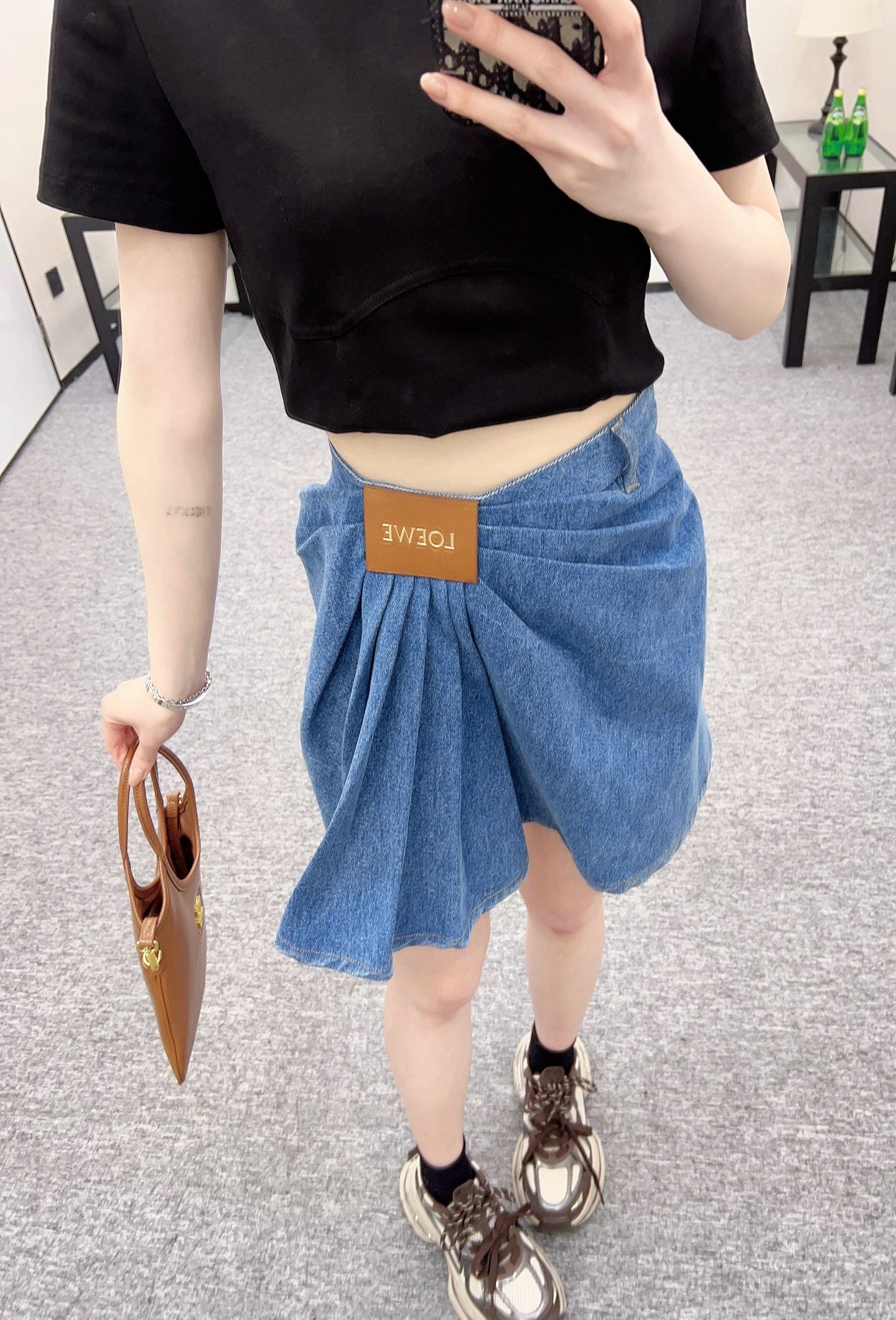 New Arrival 2025SS Leather Label Pleated Skirt