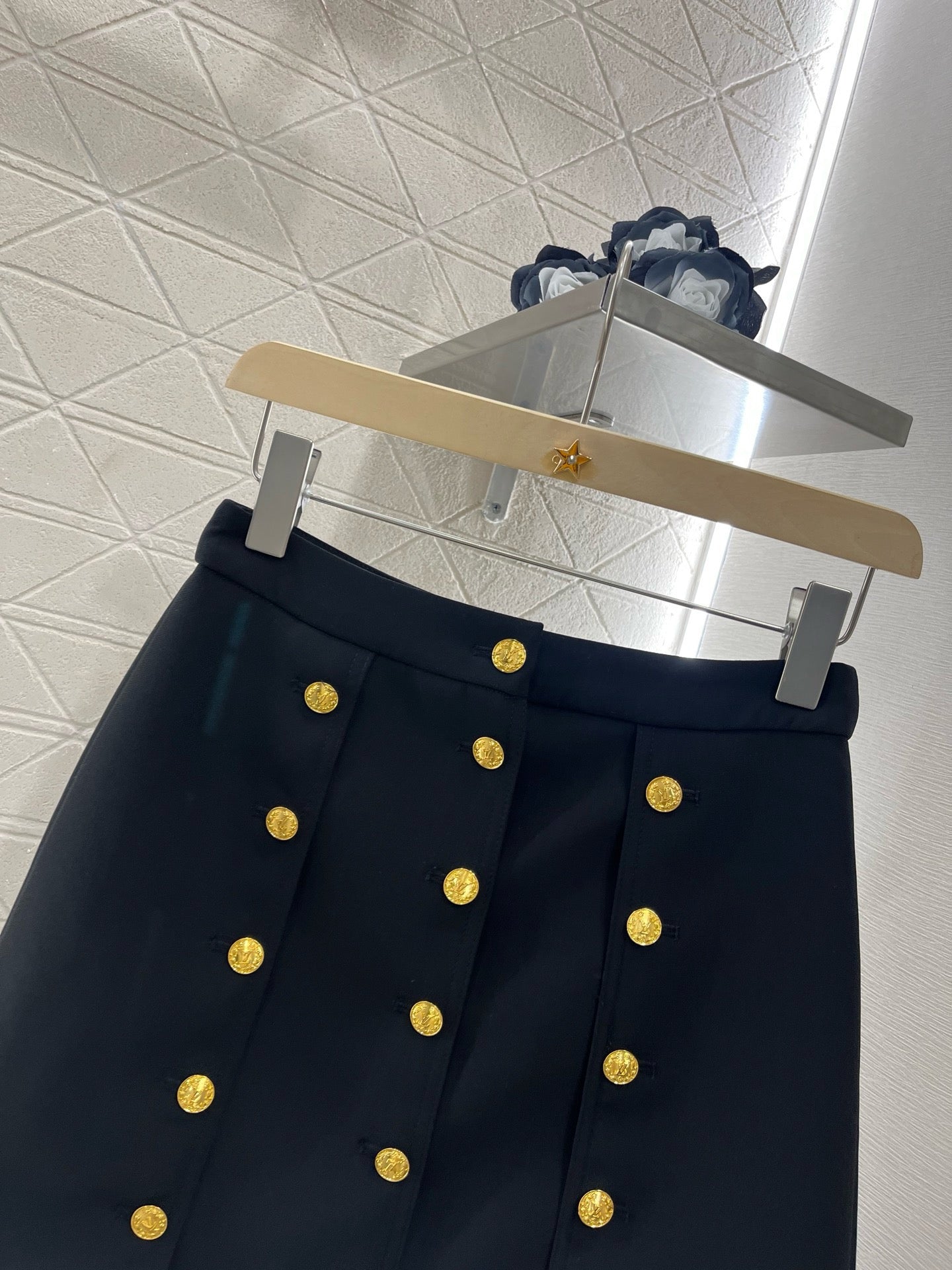 L* New Arrival 2025SS Printed Buttoned Skirt
