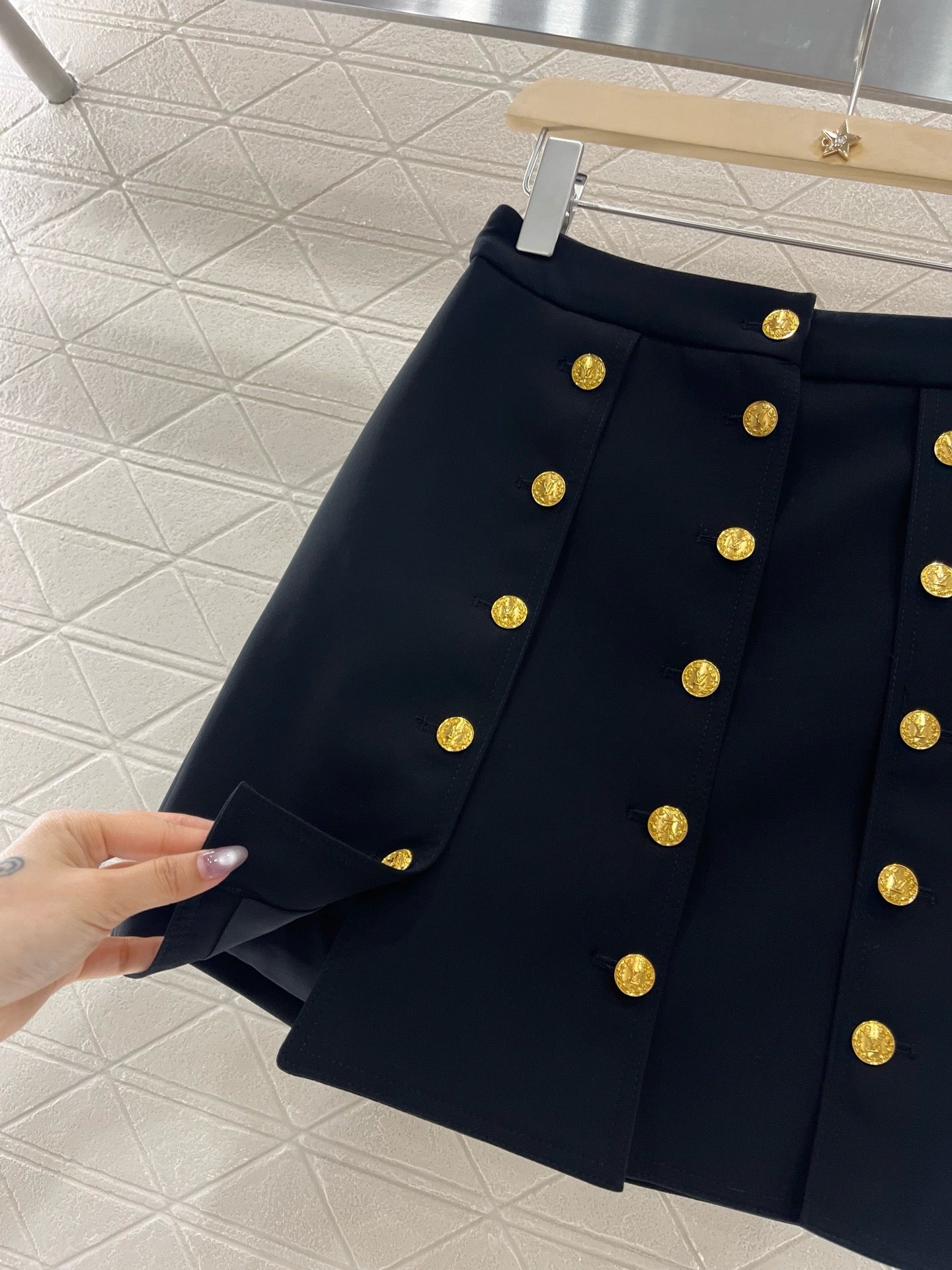 L* New Arrival 2025SS Printed Buttoned Skirt
