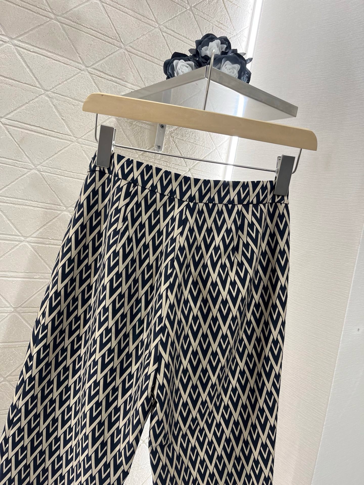 New Arrival Jacquard Lettering Straight Pants