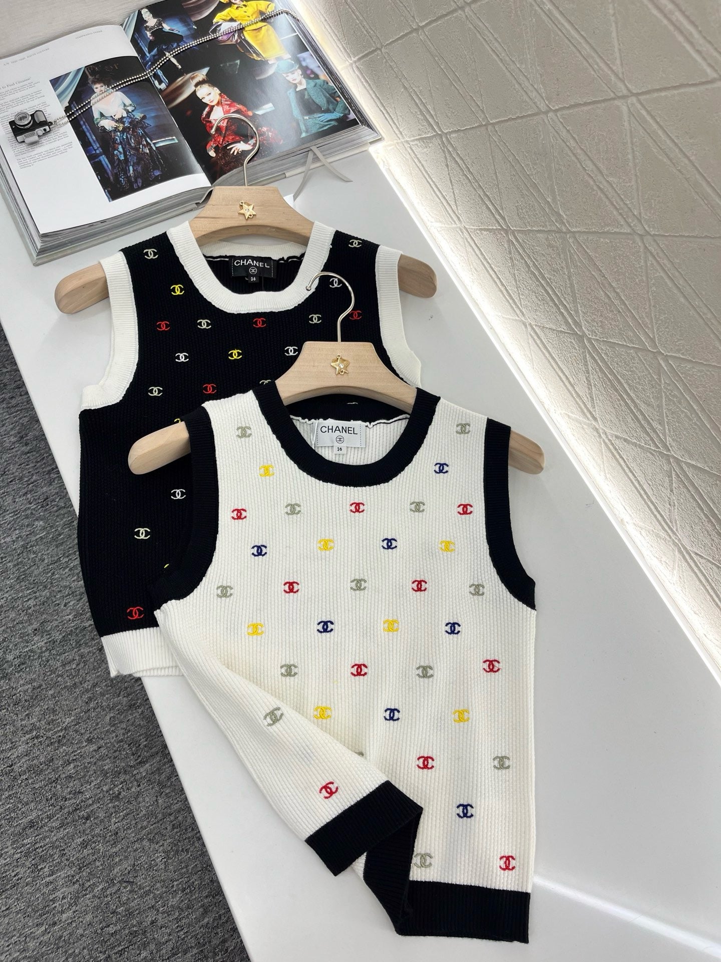 C* 2025SS New Embroidered Knitted Vest Wool Material