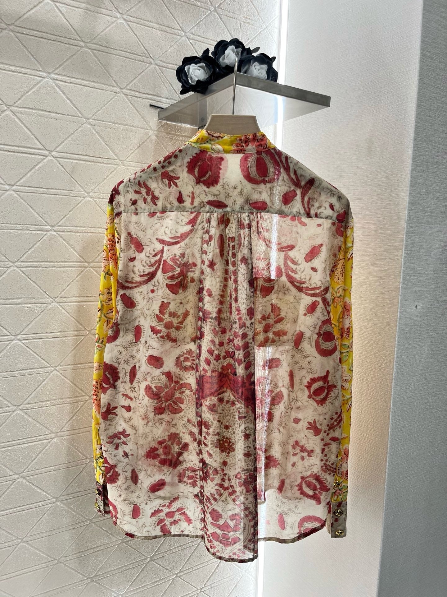 Valentin* new product lace floral shirt