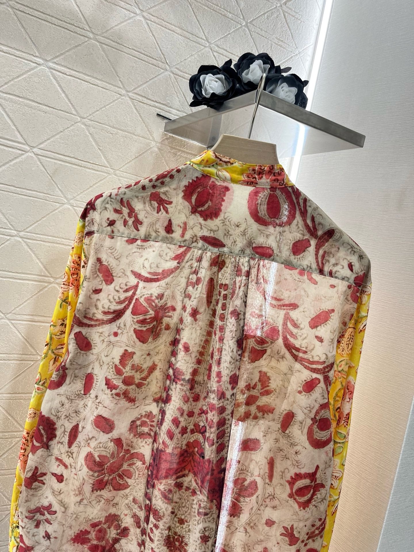 Valentin* new product lace floral shirt