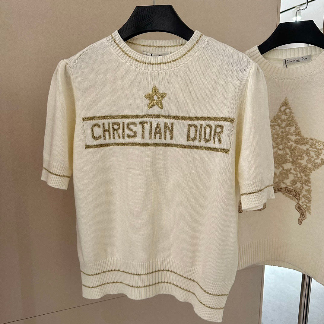D* New Round Neck Sweater Short Sleeve