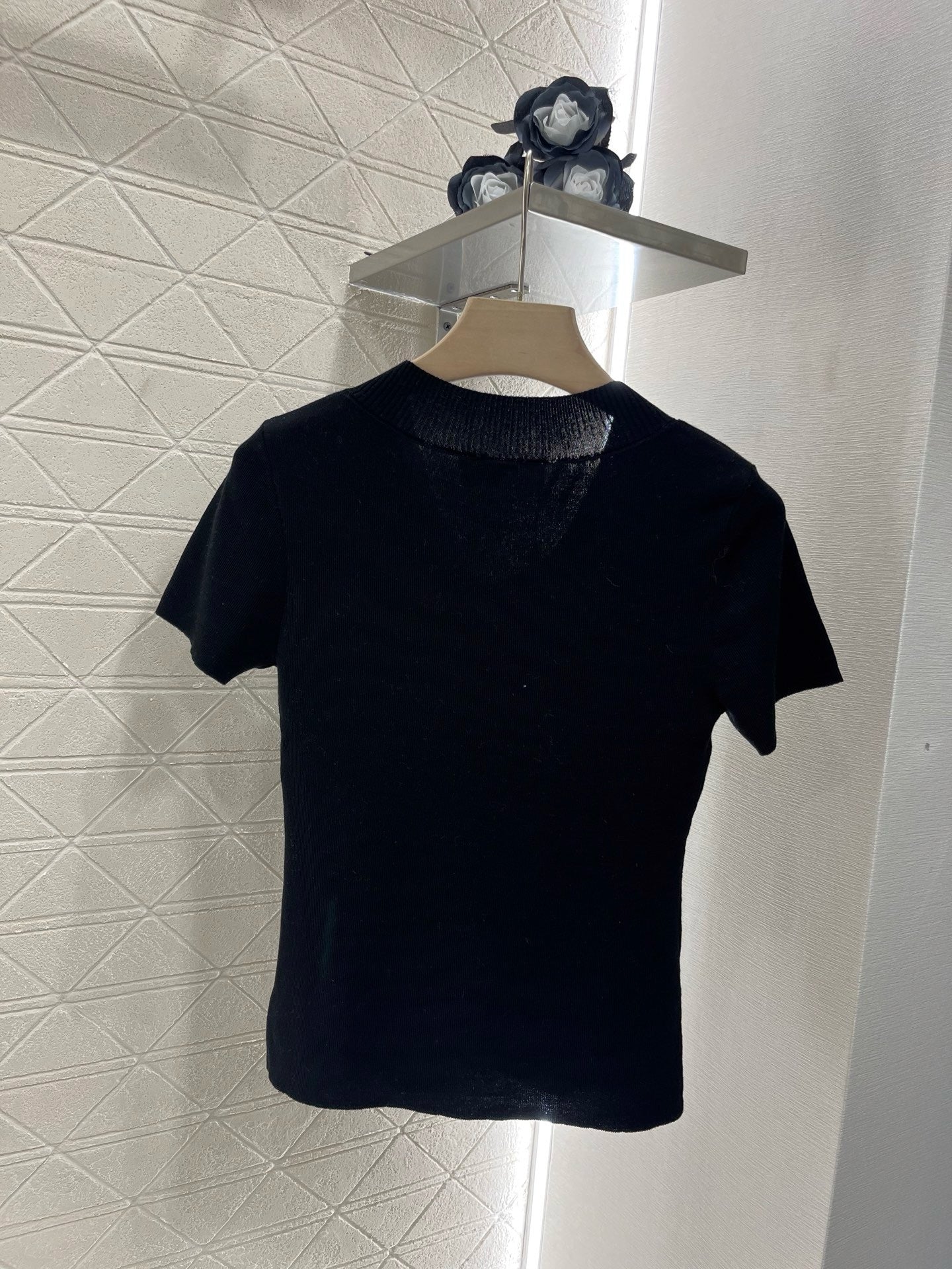 MI*MI*2025SS New V-neck Slim Fit Knit Short Sleeve