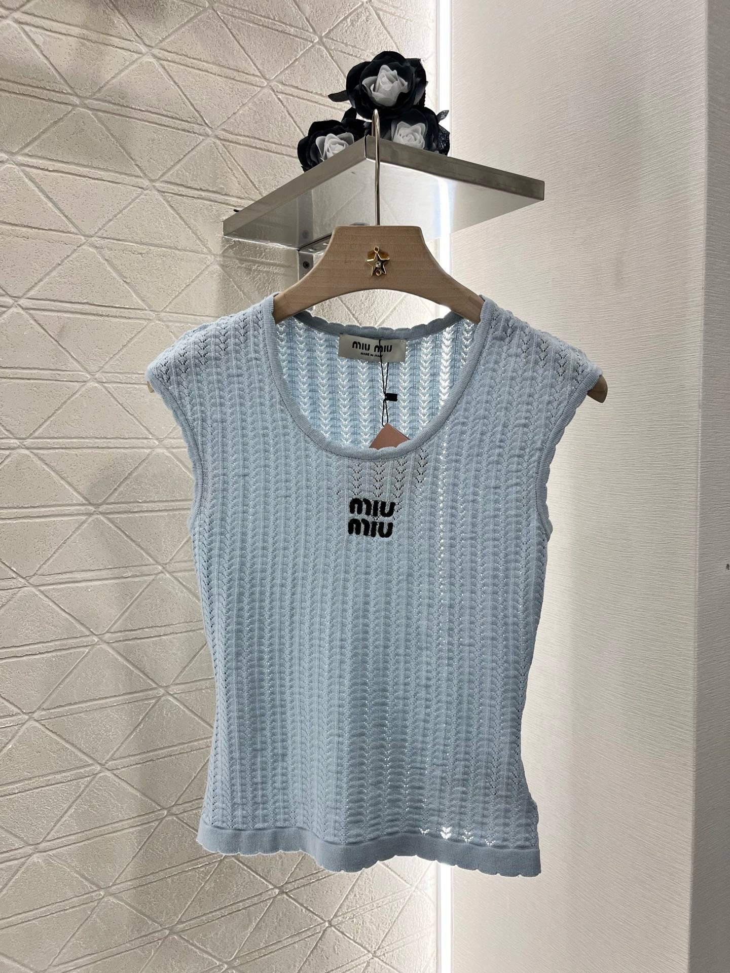 MI*MI*2025ss New Arrival Hollow Lace Knitted Vest