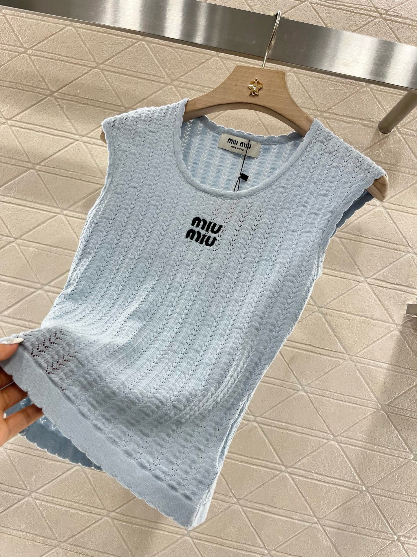 MI*MI*2025ss New Arrival Hollow Lace Knitted Vest