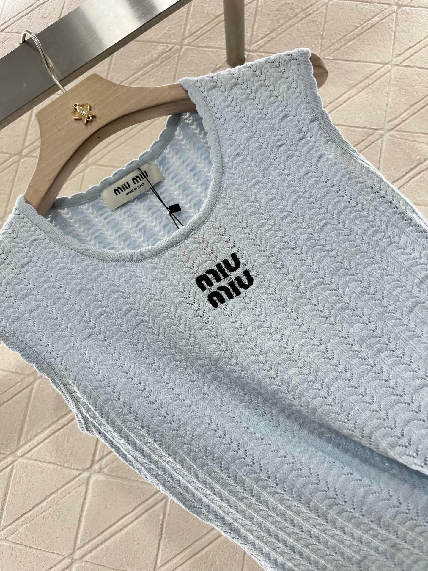 MI*MI*2025ss New Arrival Hollow Lace Knitted Vest