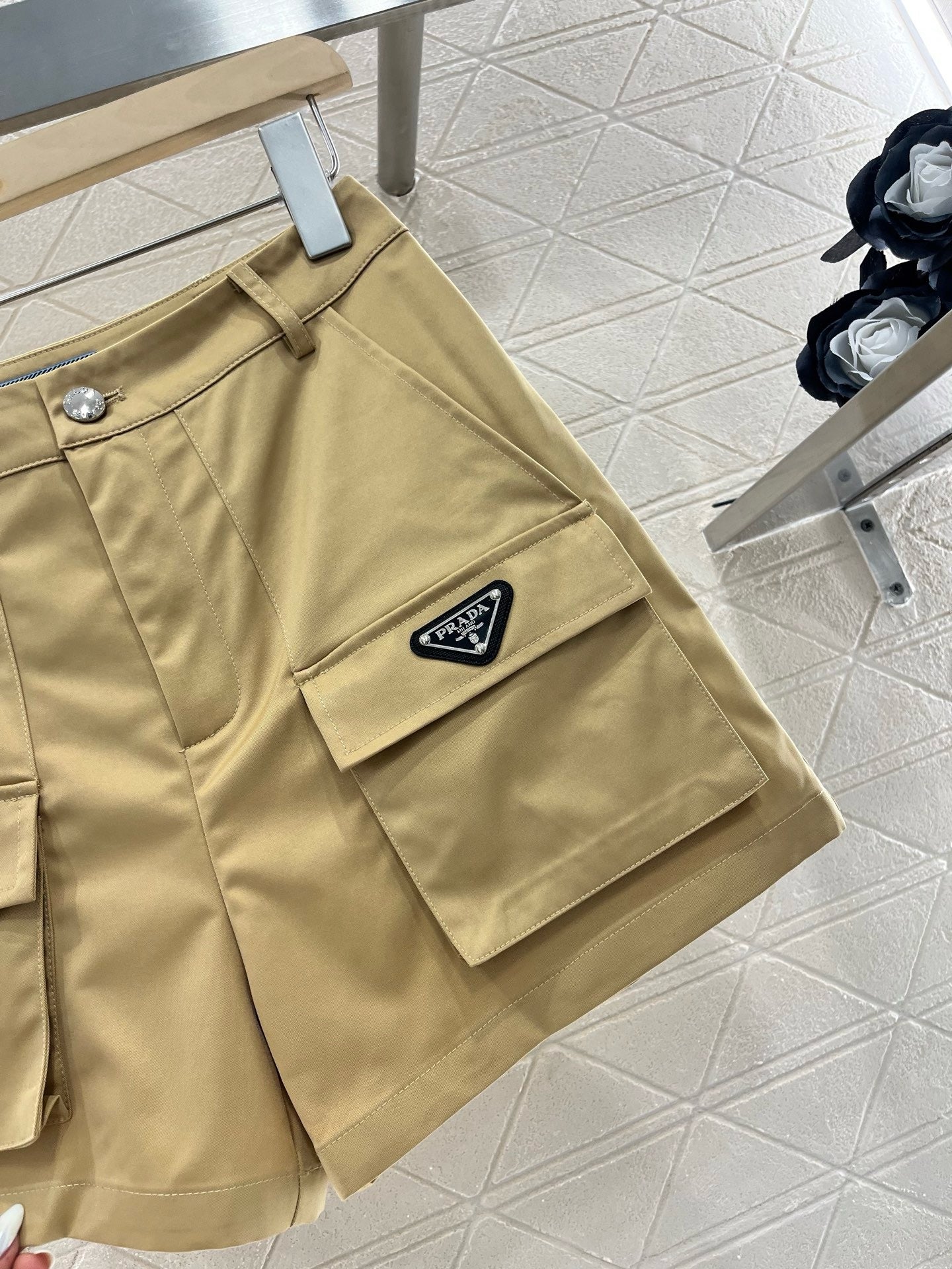 2025SS New Pocket Shorts Yellow