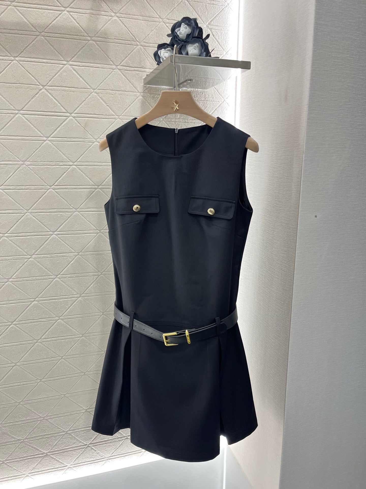 MI*MI*New Pocket Vest Dress