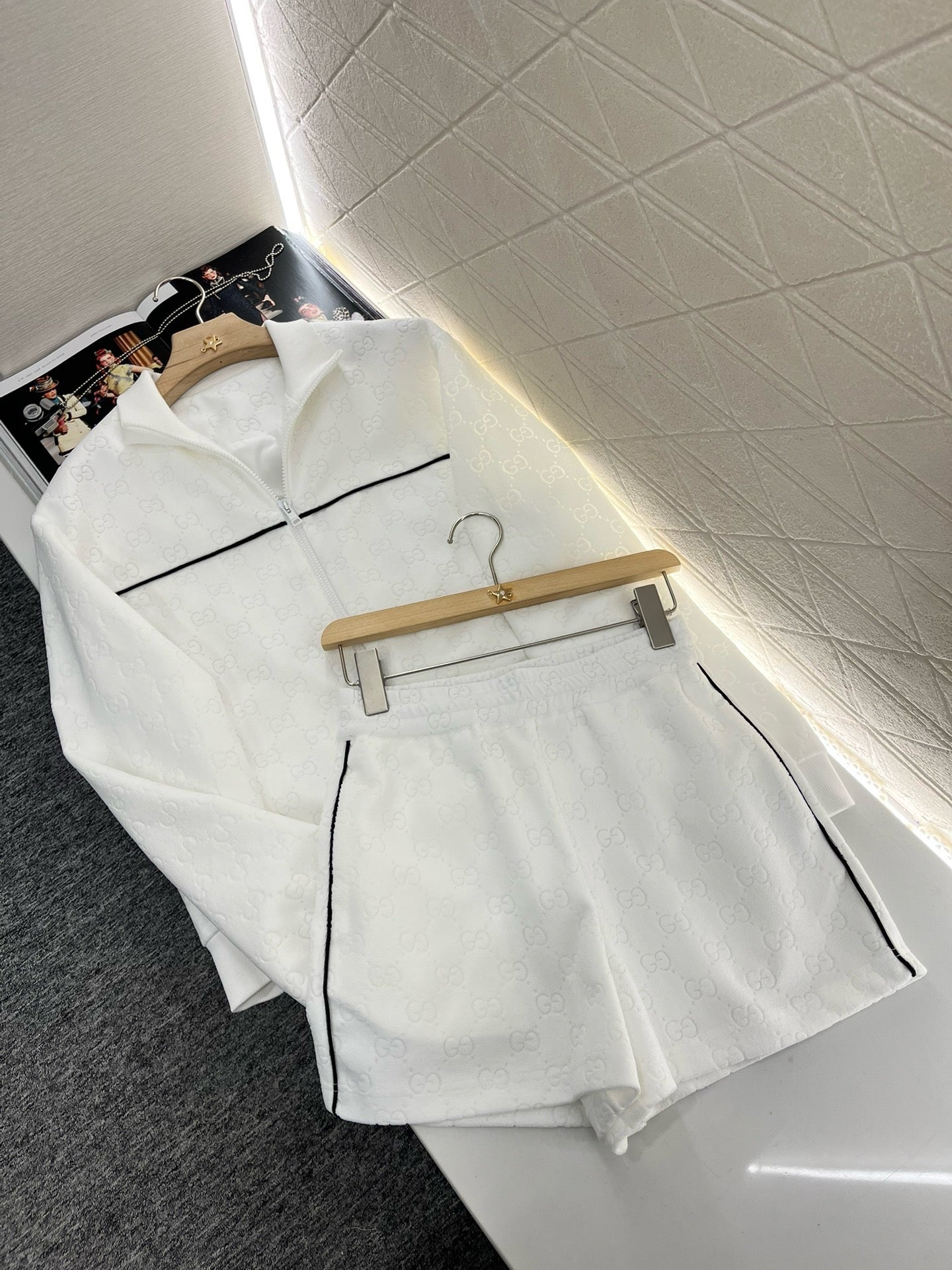 2025SS New Towel Zipper White Set