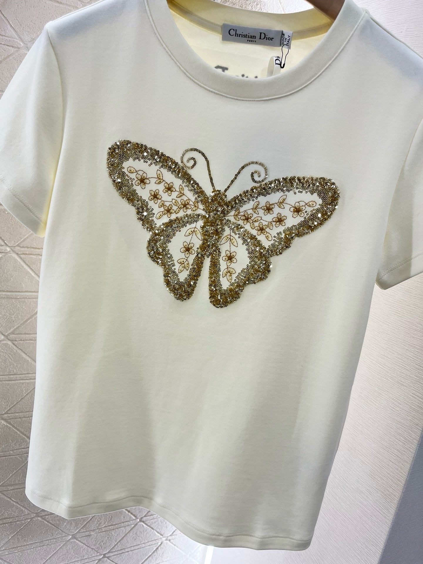 D* New Arrival Embroidered Beaded Short Sleeves