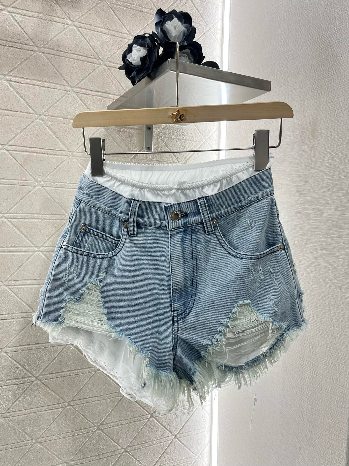 25 years new fashion shorts