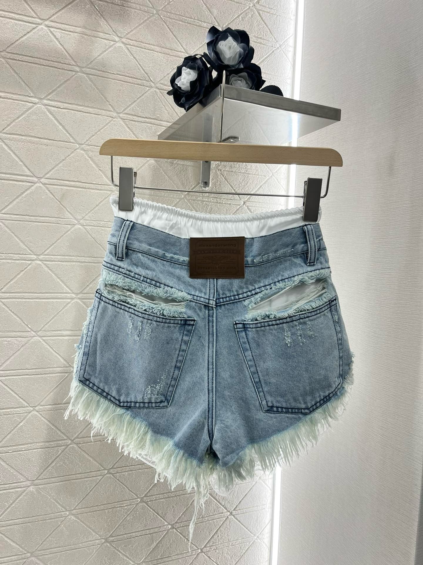 25 years new fashion shorts