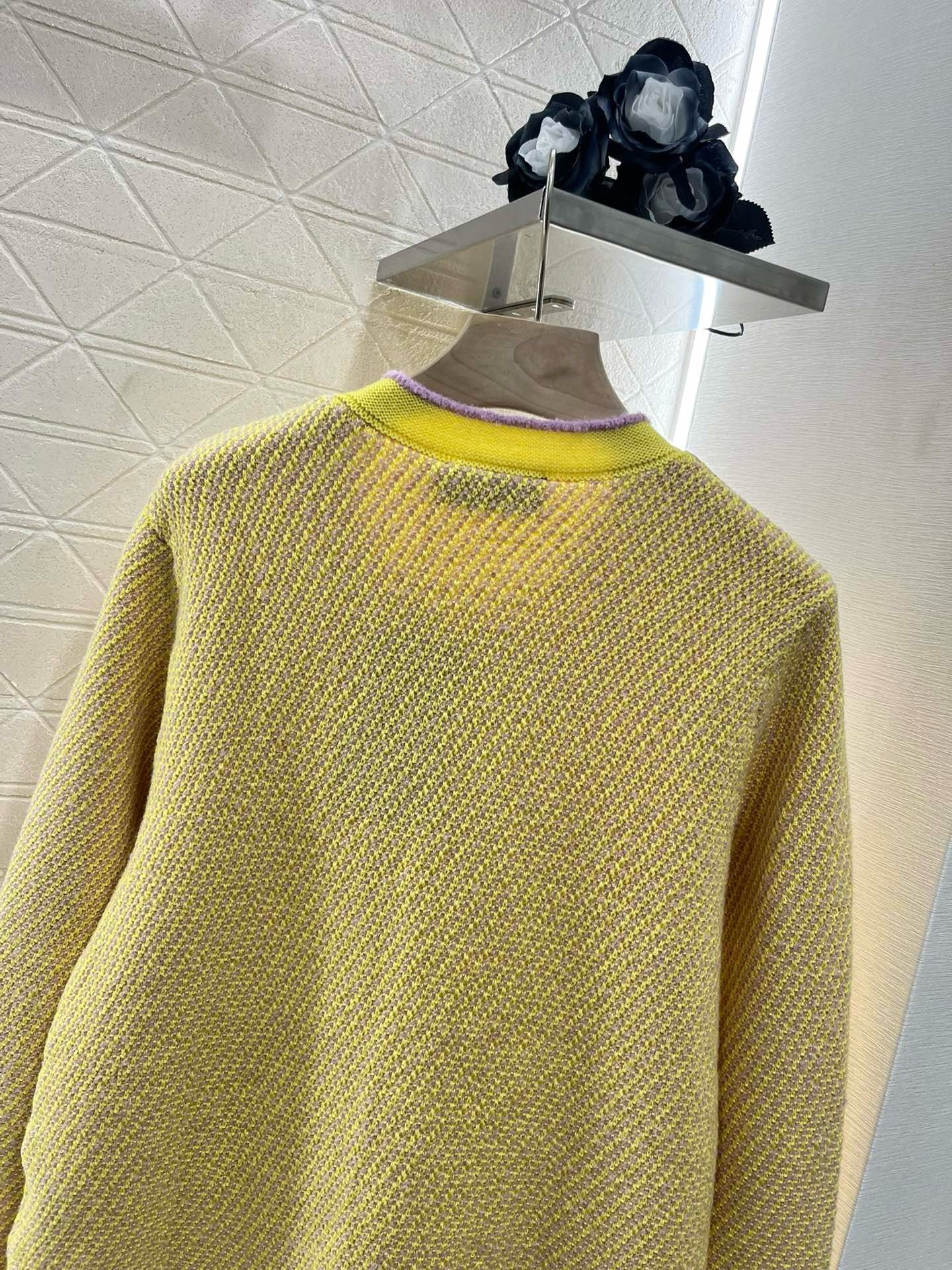 New Arrival Knit Cardigan with Binding Edge