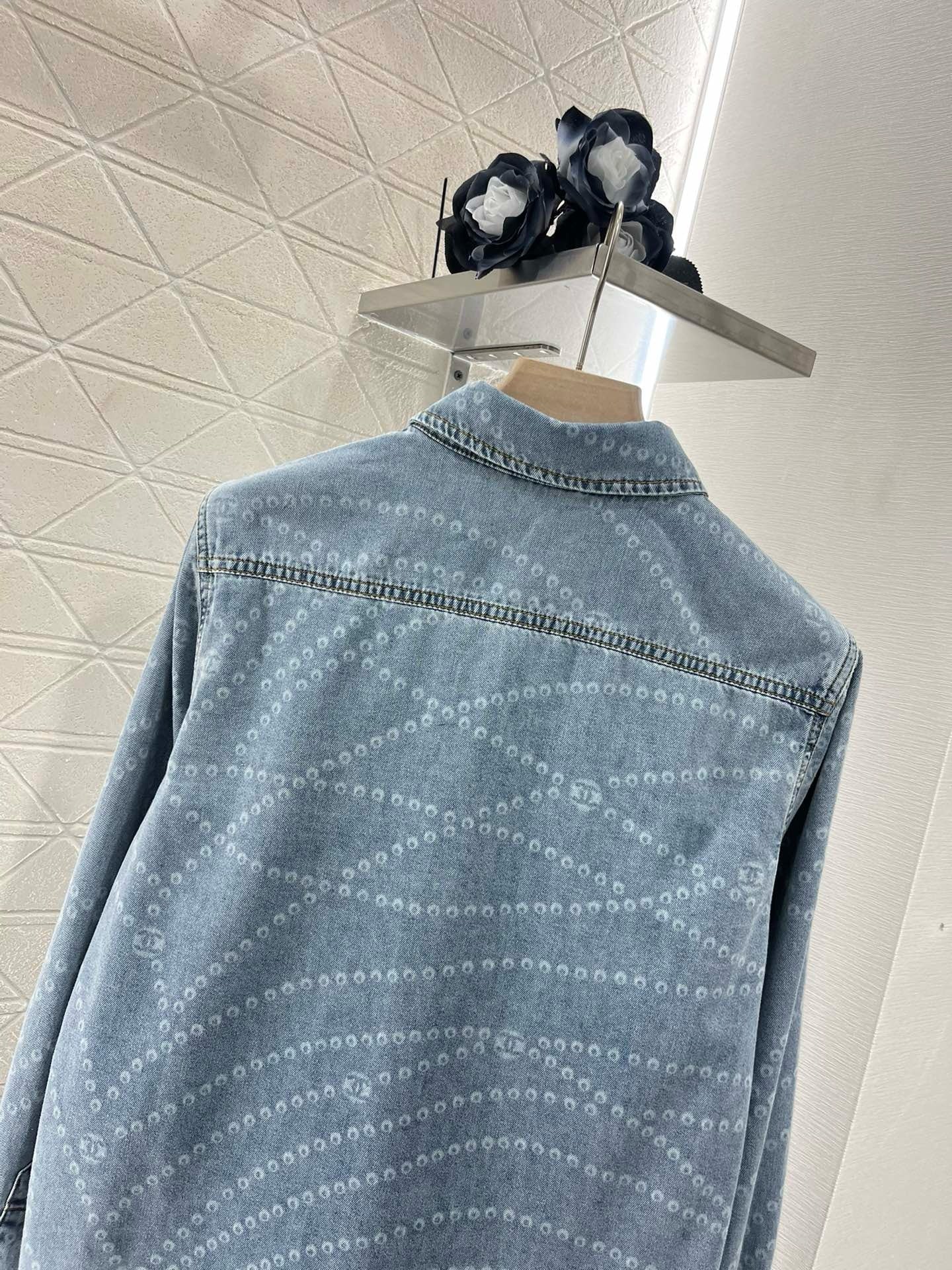 C* New Pearl Chain Denim Shirt