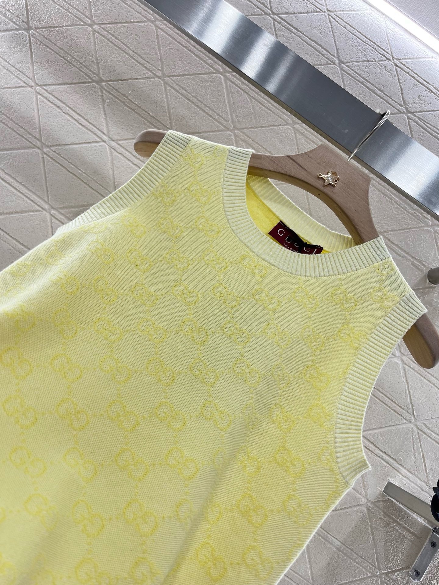 New Arrival Jacquard Knitted Vest