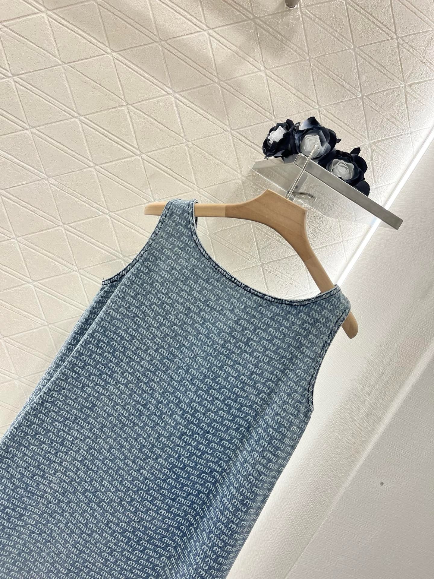 MI*MI* New Arrival Denim Jacquard Vest Dress