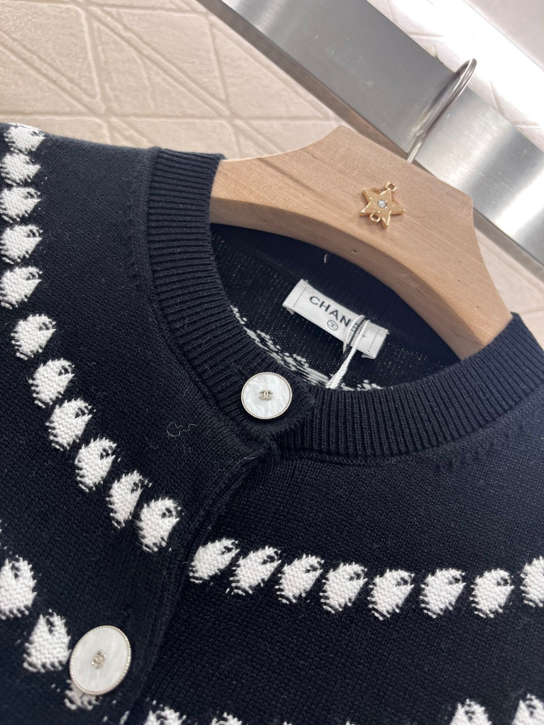 C*♥2025 New Arrival Black Knitted Cardigan