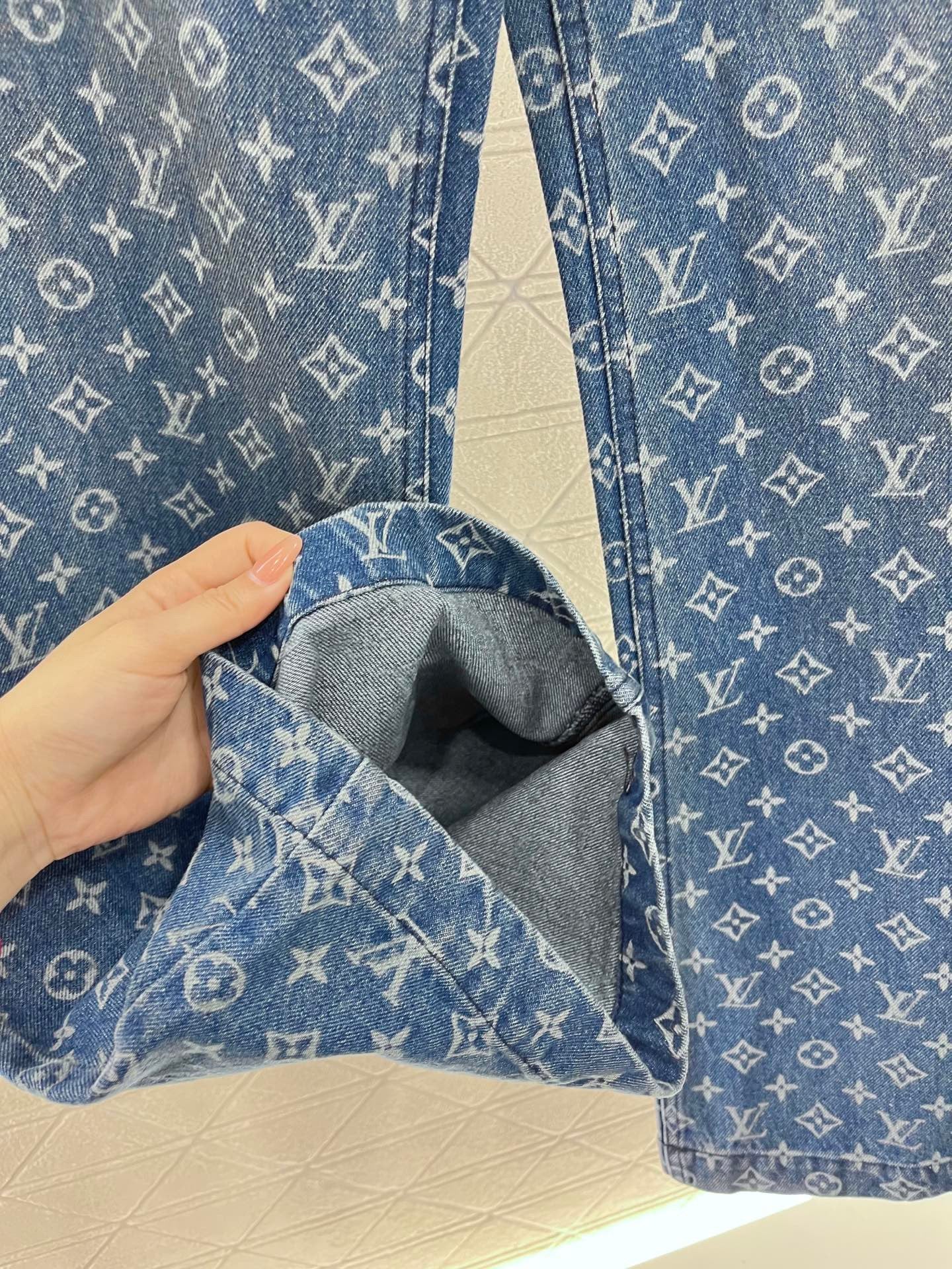 Louis*♥2025 New Jeans