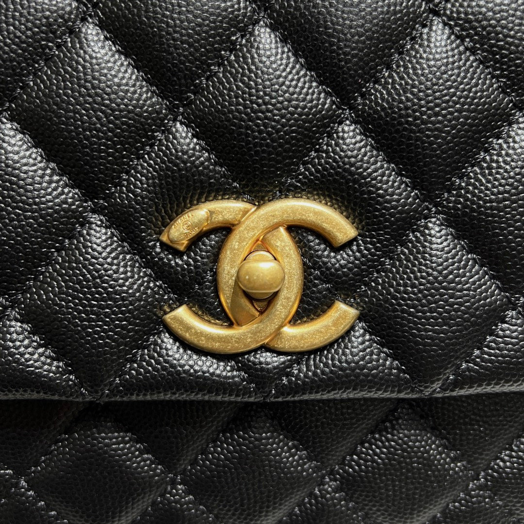 CH LARGE FLAP BAG WITH TOP HANDLE 29 Small Grained Calfskin Black