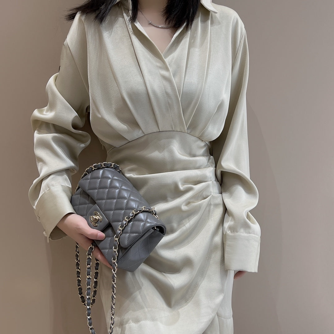 CH MINI CLASSIC HANDBAG 20 Lambskin High-grade Gray