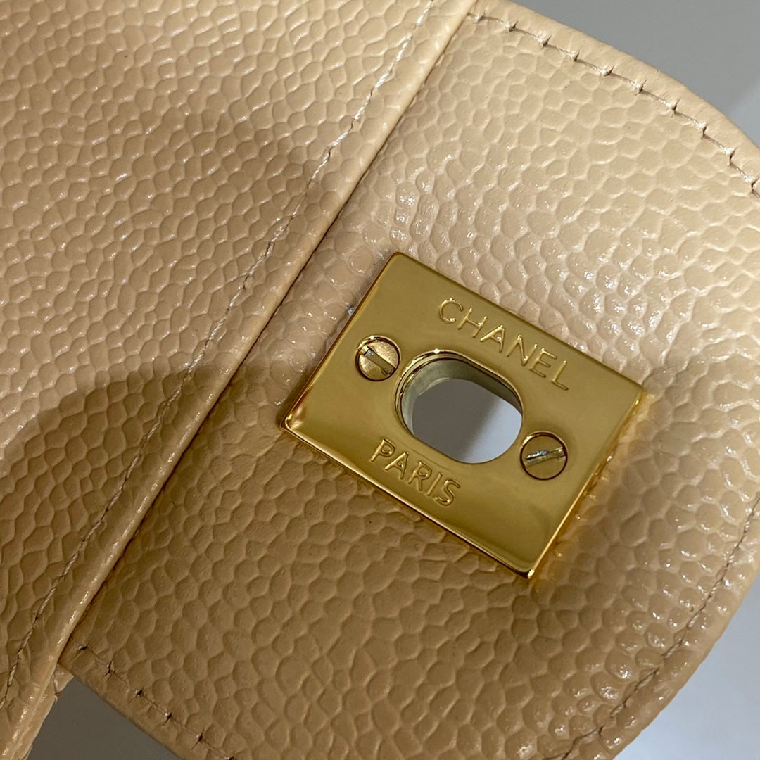 CH LARGE CLASSIC HANDBAG 30 Grained Calfskin Apricot