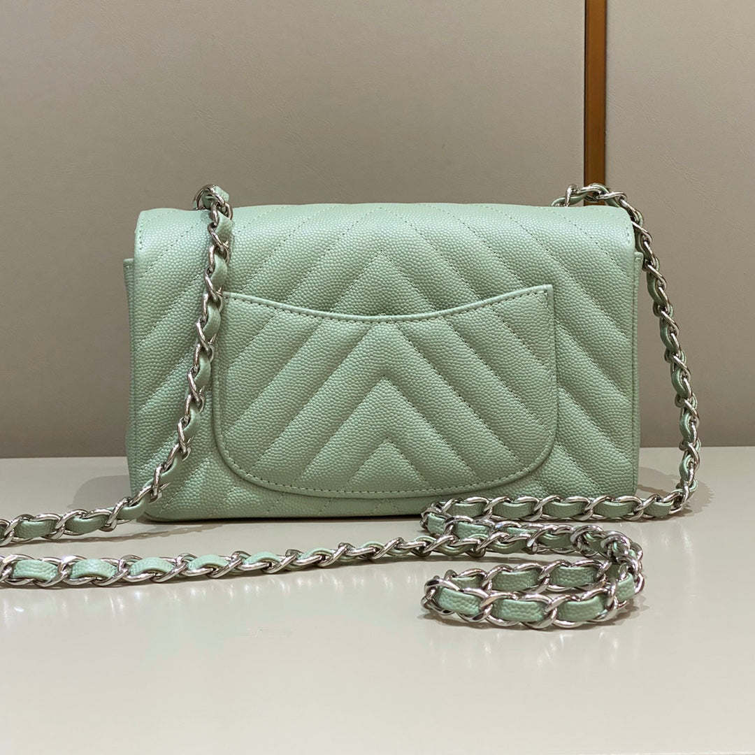 CH MINI CLASSIC HANDBAG 20 Small Grained Calfskin V Pattern Matcha Green