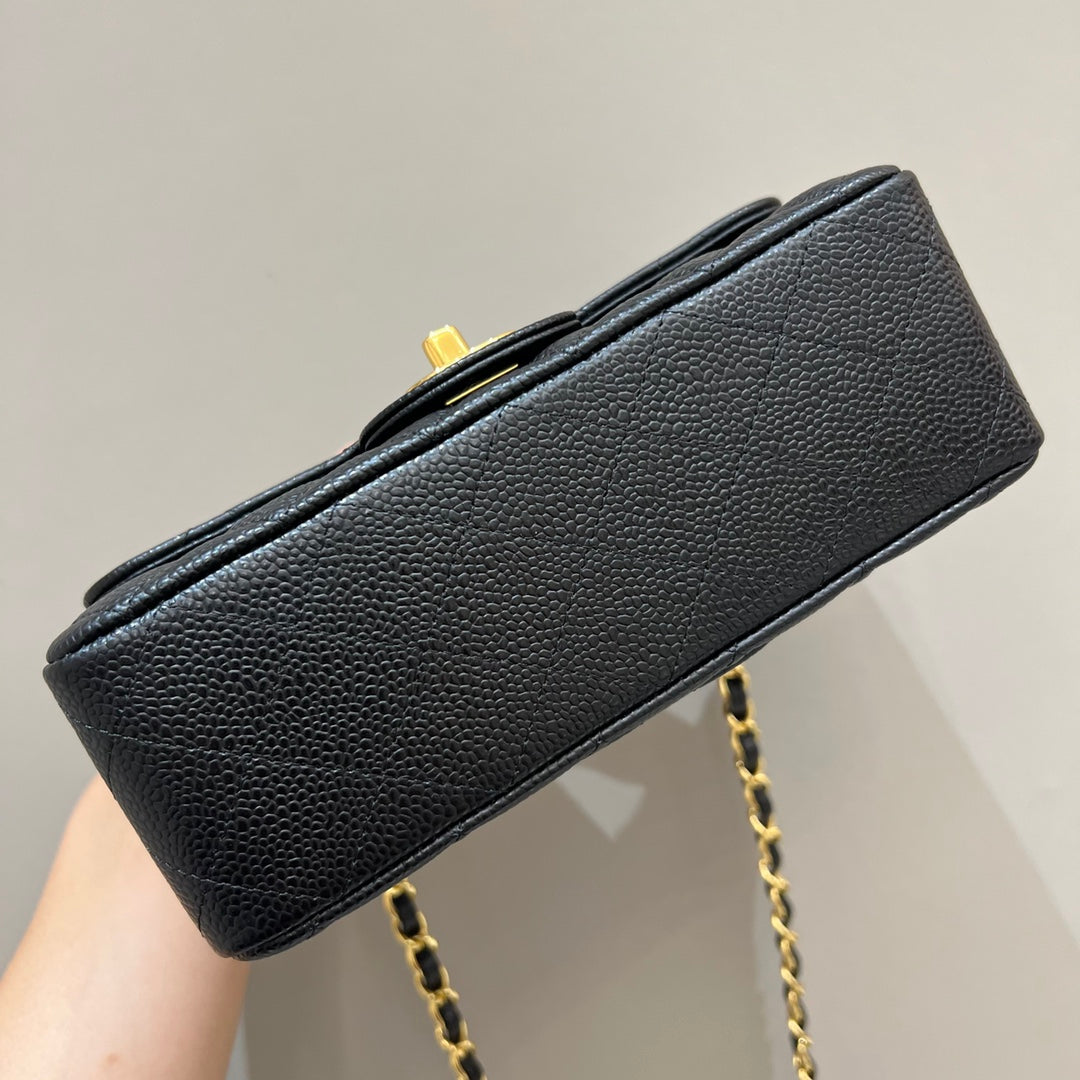 CH MINI CLASSIC HANDBAG 20 Grained Calfskin Black(With Edges)