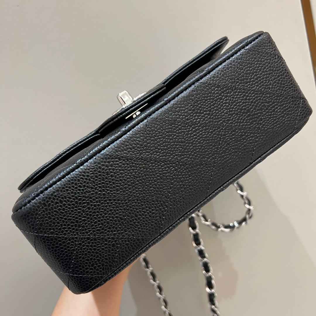 CH MINI CLASSIC HANDBAG 20 Grained Calfskin Black(With Edges)