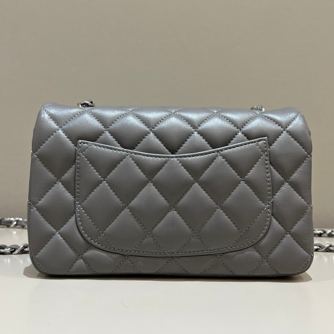 CH MINI CLASSIC HANDBAG 20 Lambskin High-grade Gray