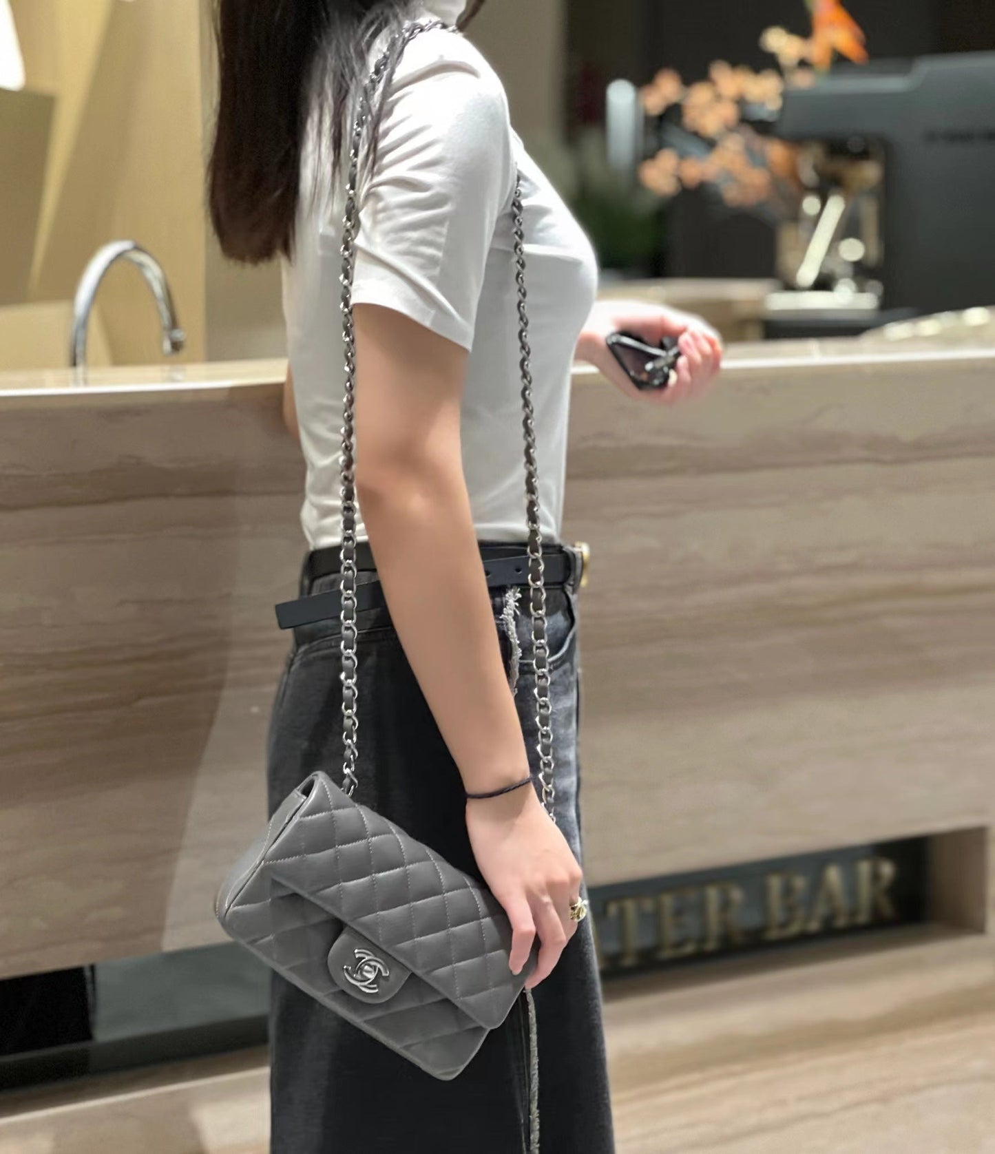 CH MINI CLASSIC HANDBAG 20 Lambskin High-grade Gray